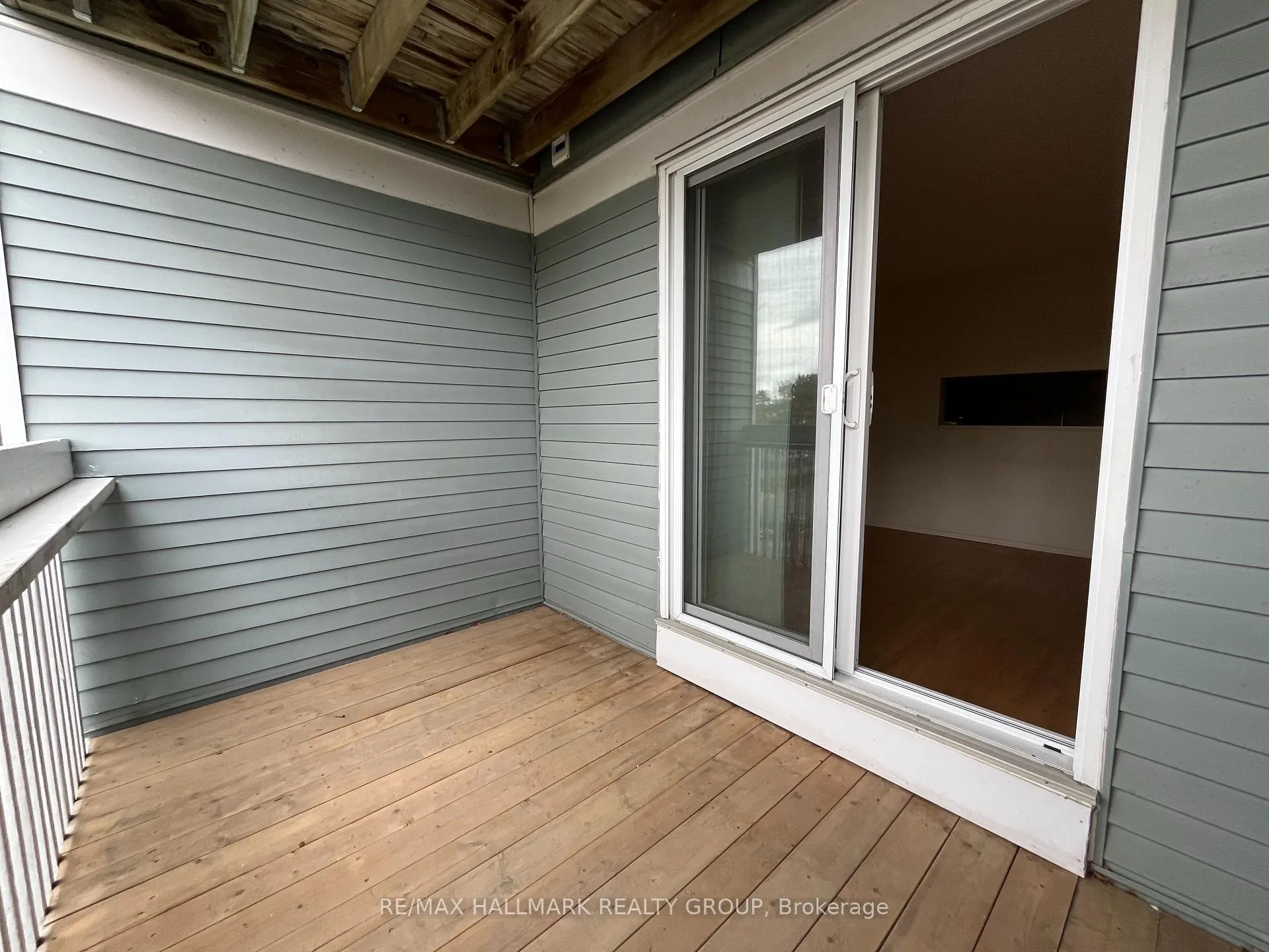 Photo 15 of Unit 310, 214 Viewmount Drive, Ottawa, Borden Farm/Stewart Farm/Carleton Heights/Parkwood Hills — HOMEH