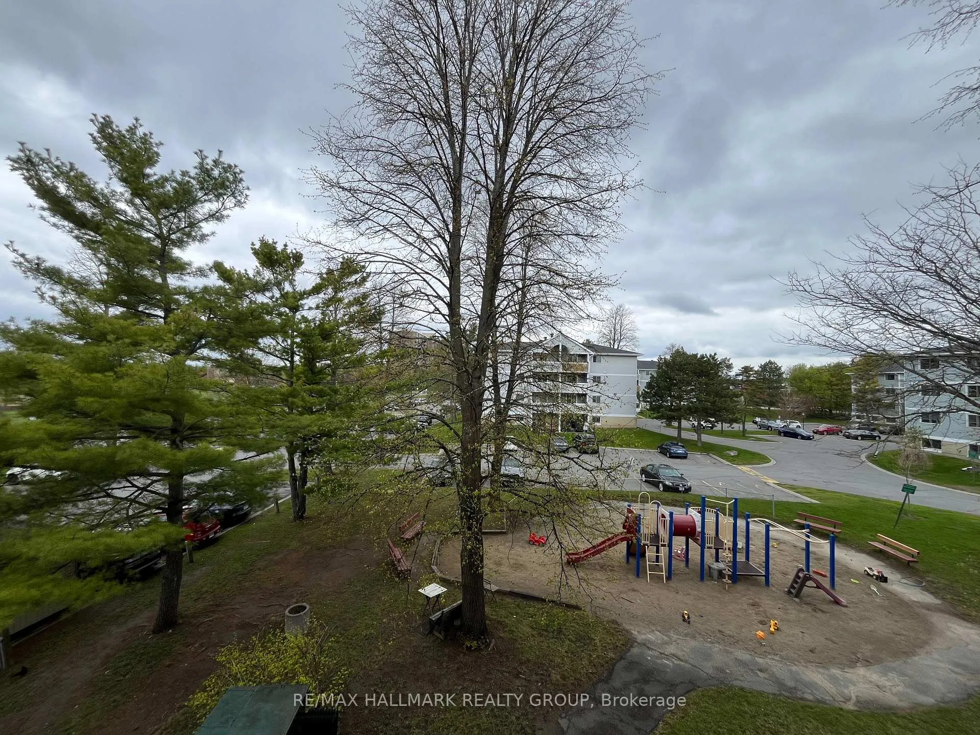 Photo 17 of Unit 310, 214 Viewmount Drive, Ottawa, Borden Farm/Stewart Farm/Carleton Heights/Parkwood Hills — HOMEH