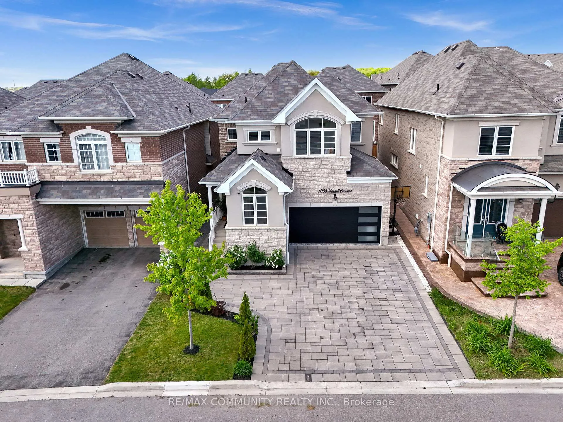 Photo 47 of 1055 Foxtail Crescent, Pickering, Rural Pickering — HOMEH
