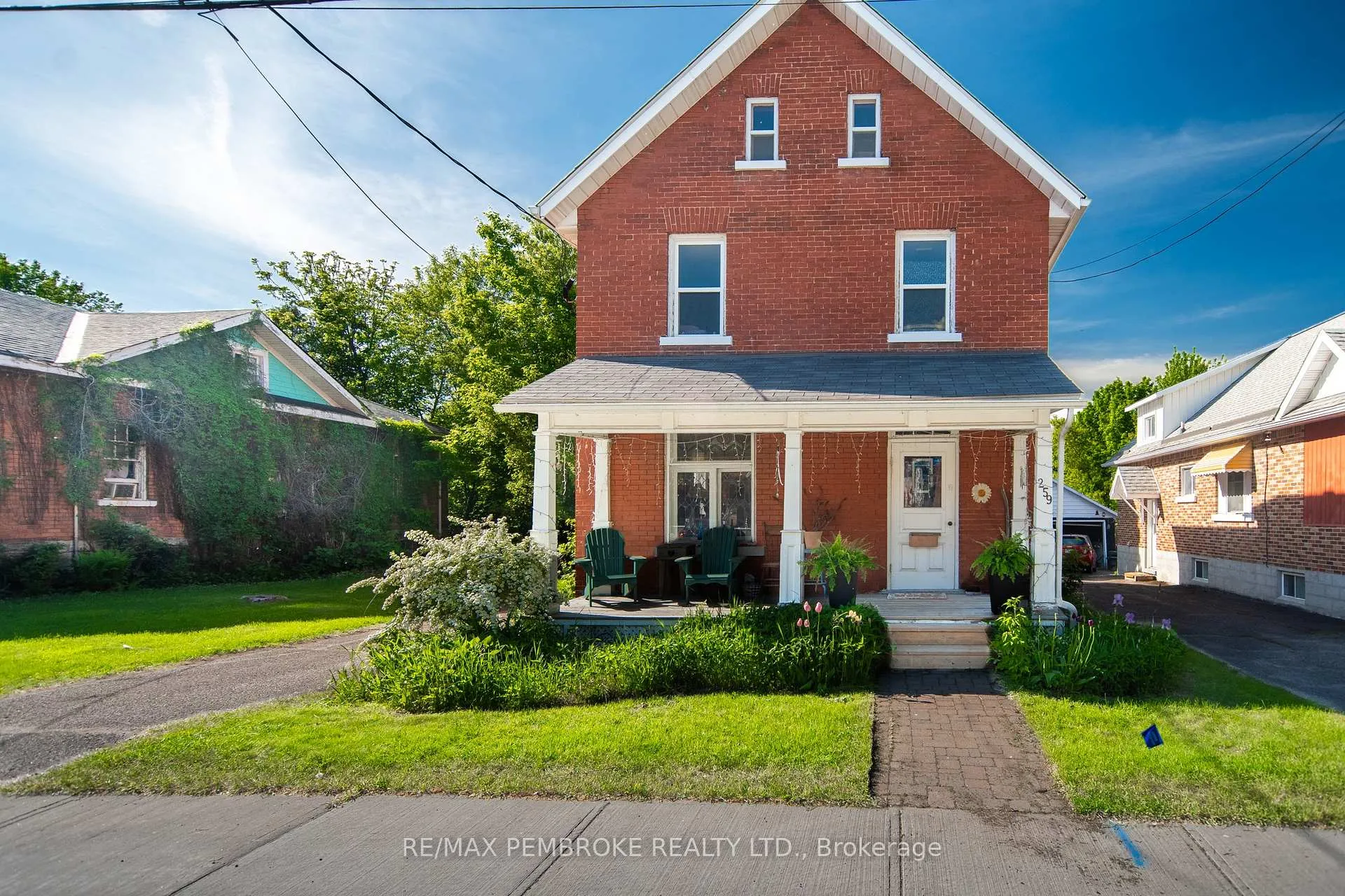Front of 259 Isabella Street
