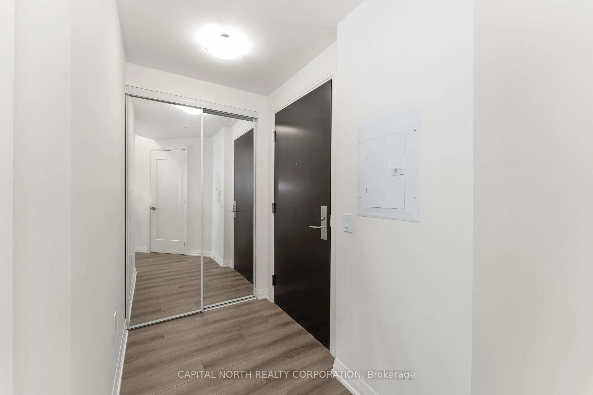 Photo 7 of Unit 2002, 9000 Jane Street, Vaughan, Vellore Village — HOMEH