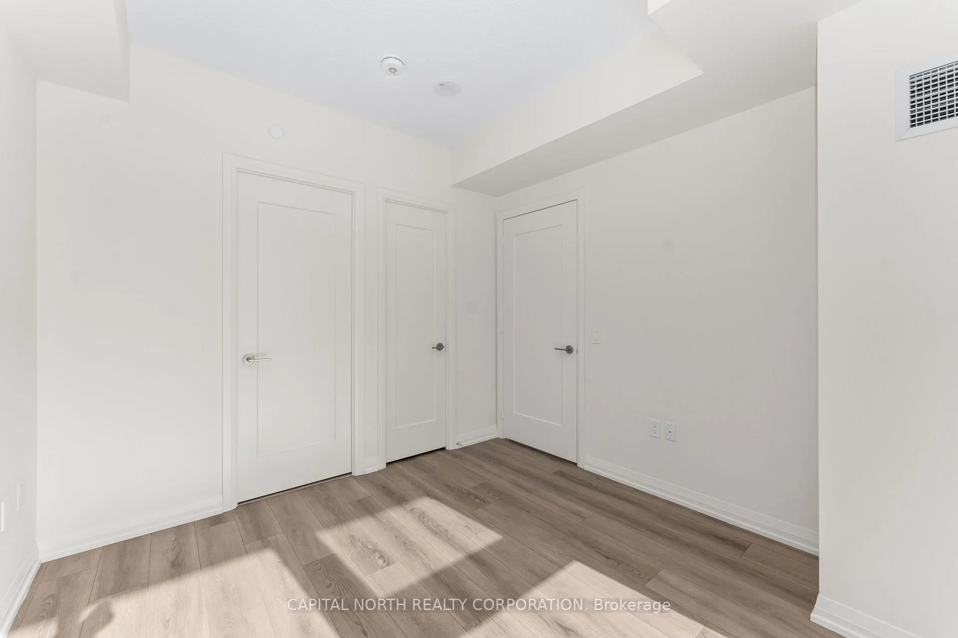 Photo 22 of Unit 2002, 9000 Jane Street, Vaughan, Vellore Village — HOMEH