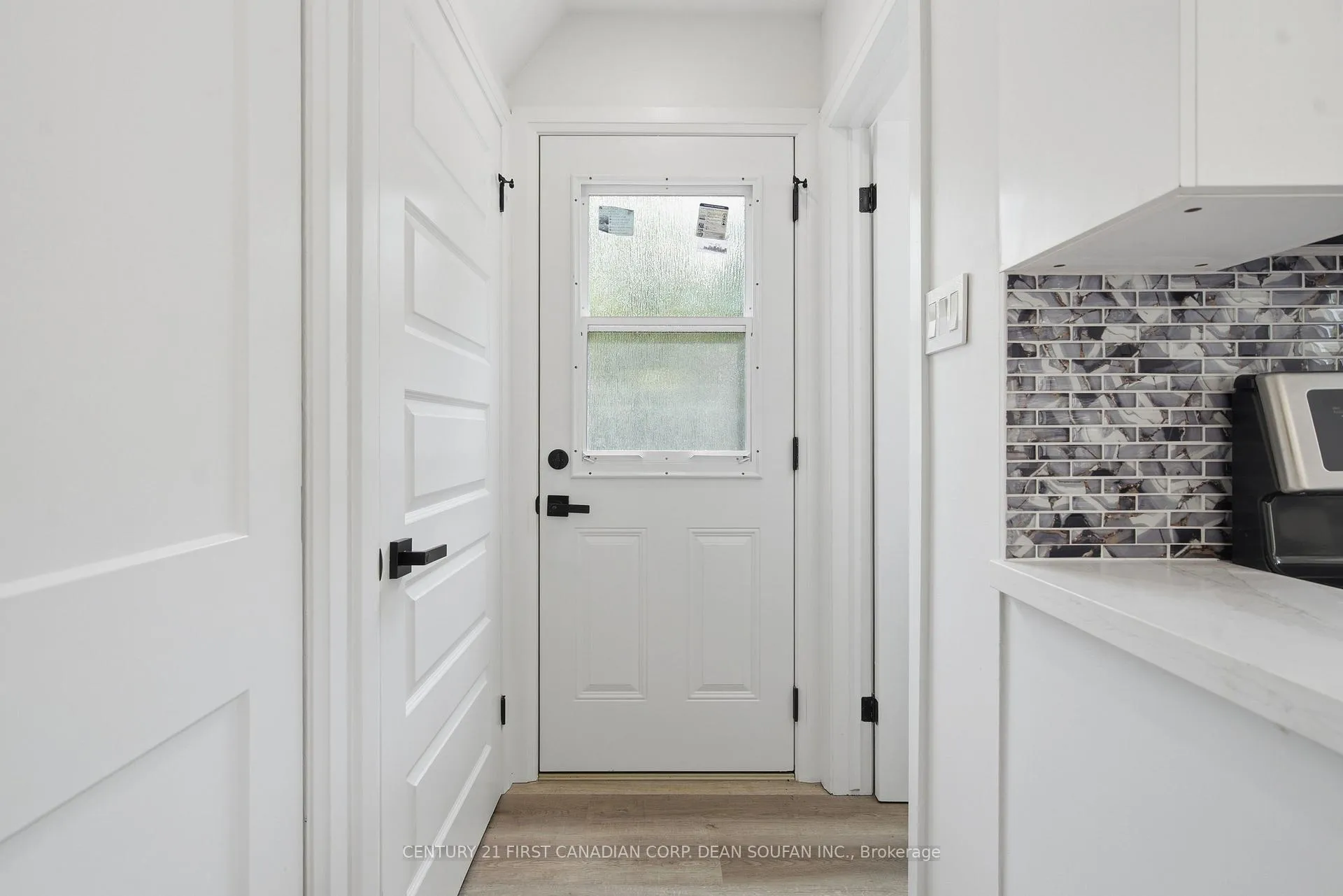 Photo 17 of 5 Chiddington Gate, London, South R — HOMEH