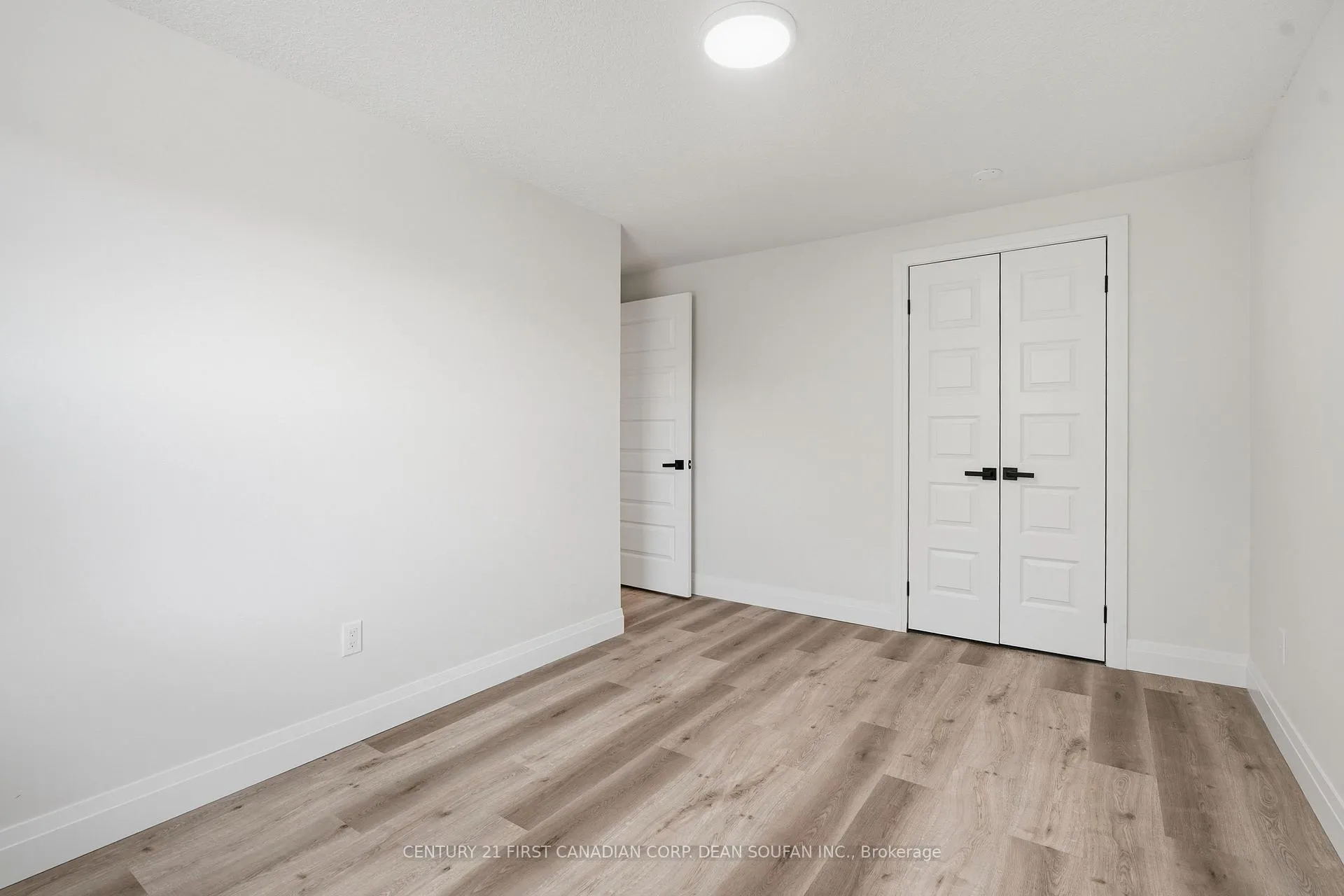 Photo 22 of 5 Chiddington Gate, London, South R — HOMEH