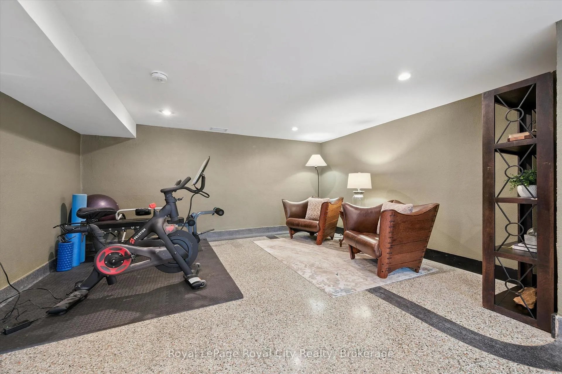 Photo 31 of 3 Mccrae Boulevard, Guelph, Dovercliffe Park/Old University — HOMEH