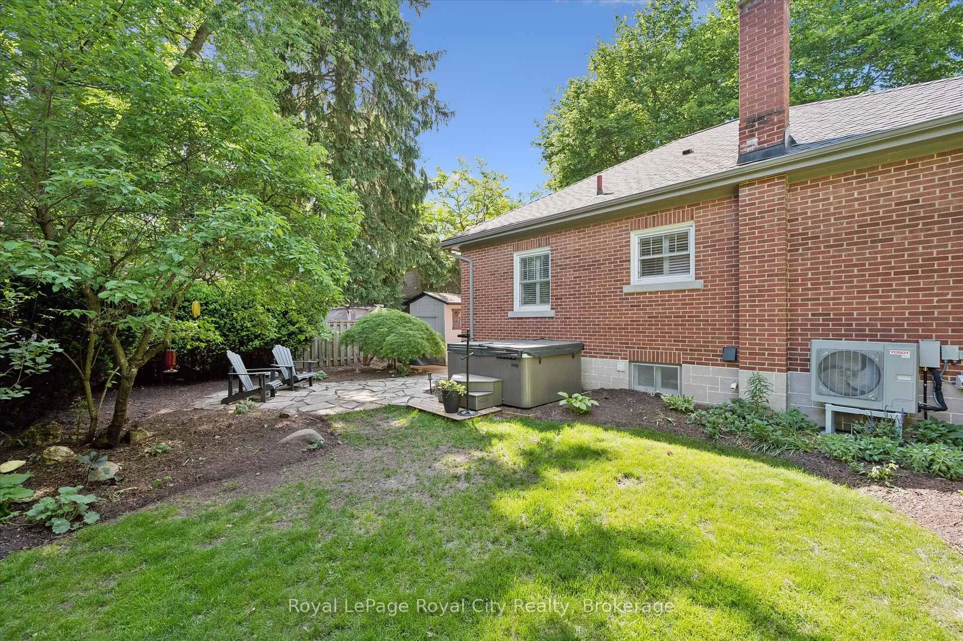 Photo 39 of 3 Mccrae Boulevard, Guelph, Dovercliffe Park/Old University — HOMEH
