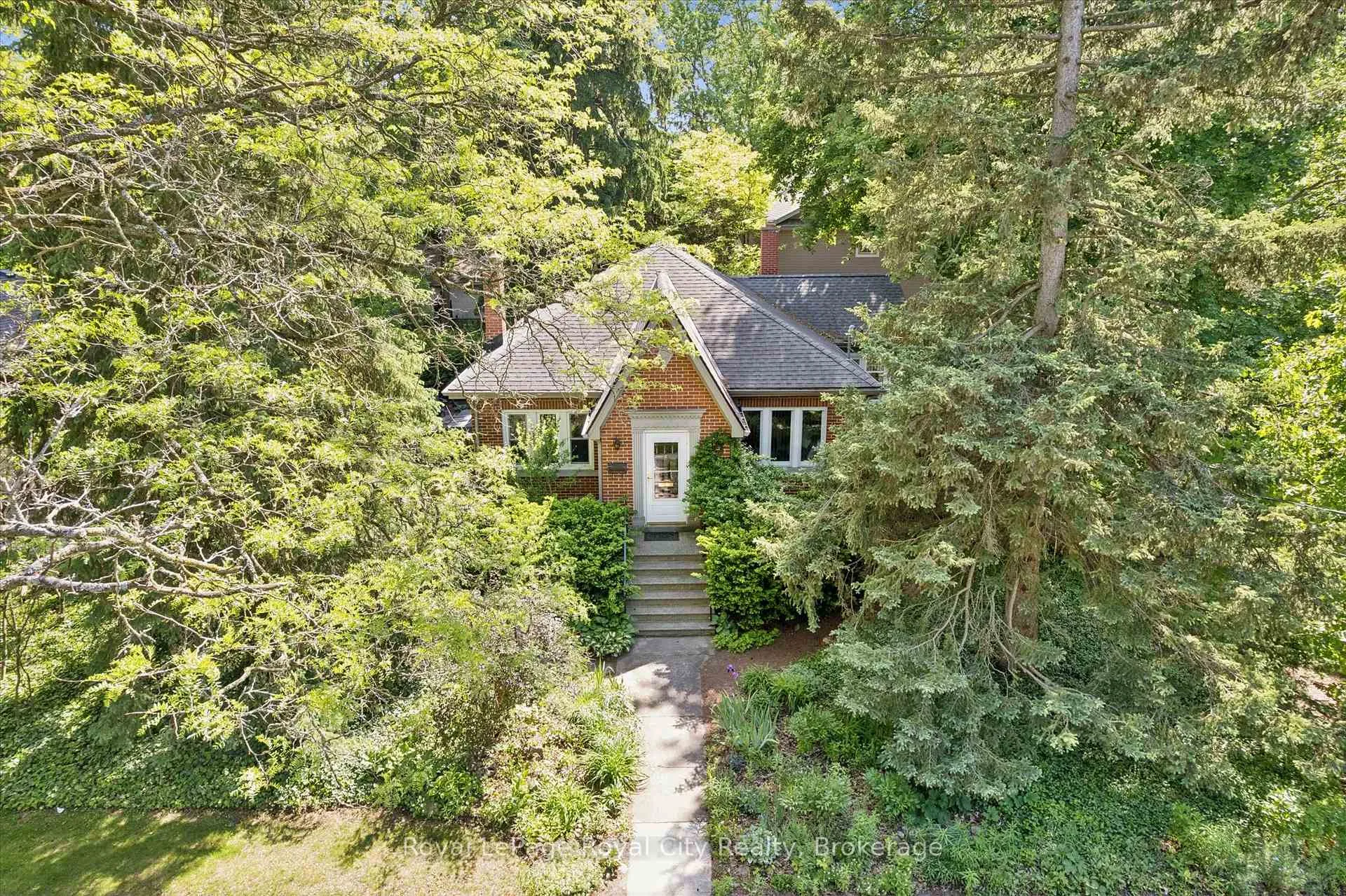 Photo 40 of 3 Mccrae Boulevard, Guelph, Dovercliffe Park/Old University — HOMEH