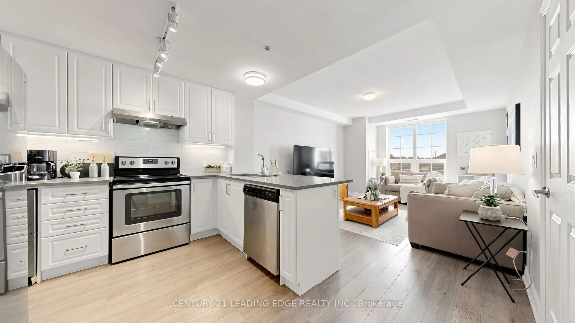 Photo 14 of Unit 208, 21 Brookhouse Drive, Clarington, Newcastle — HOMEH