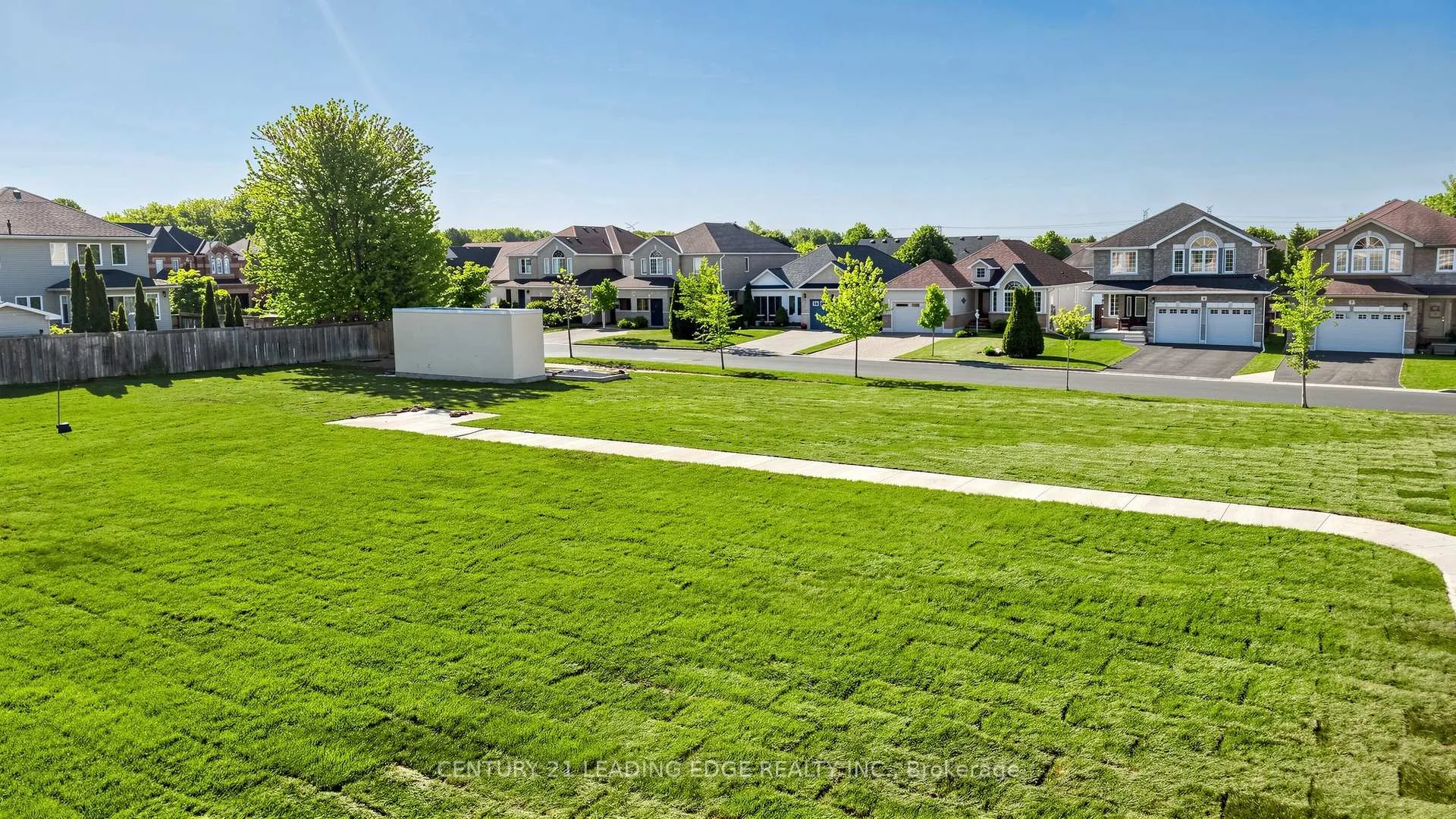 Photo 27 of Unit 208, 21 Brookhouse Drive, Clarington, Newcastle — HOMEH