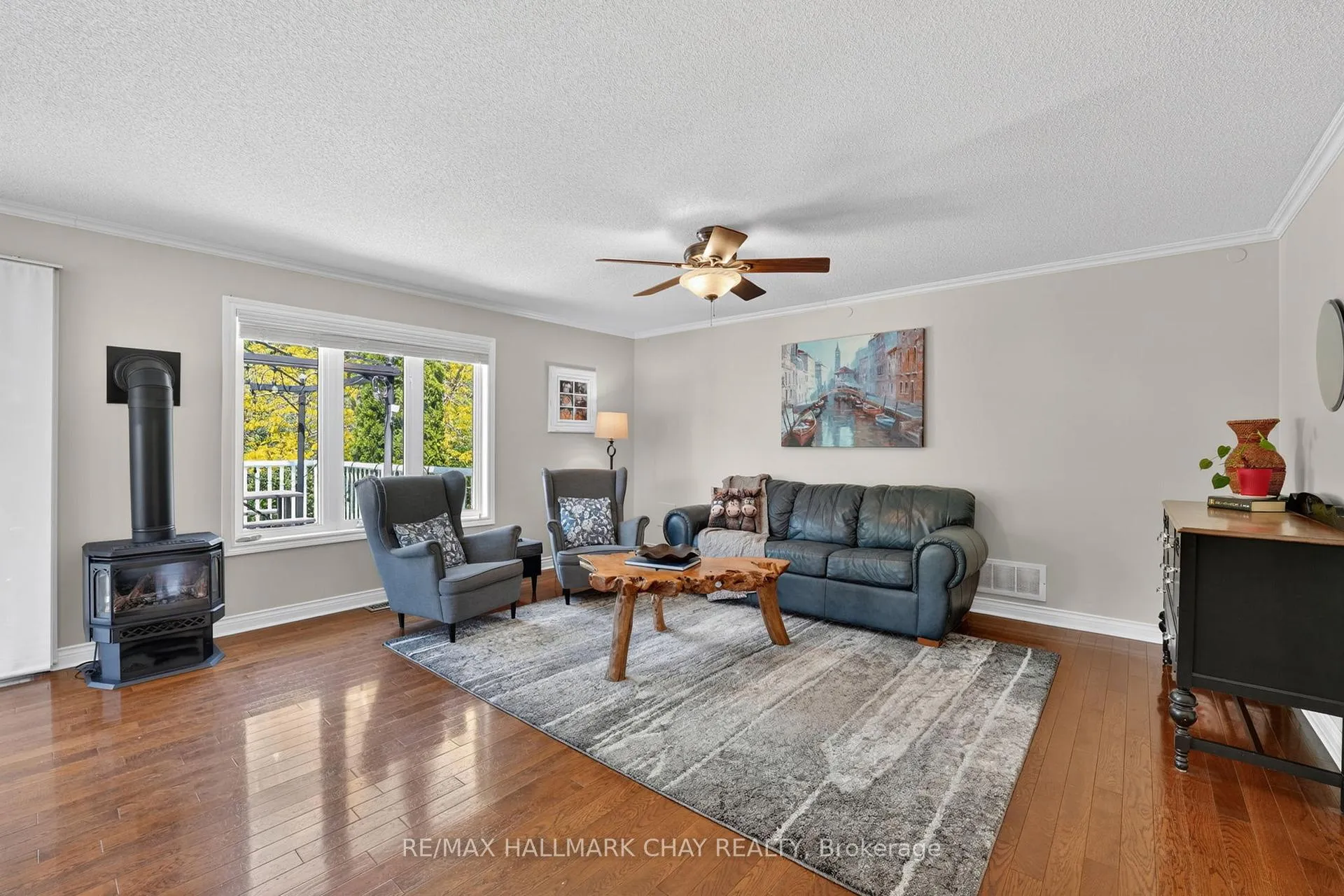 Photo 13 of 55 Burbank Circle, Adjala-Tosorontio, Everett — HOMEH