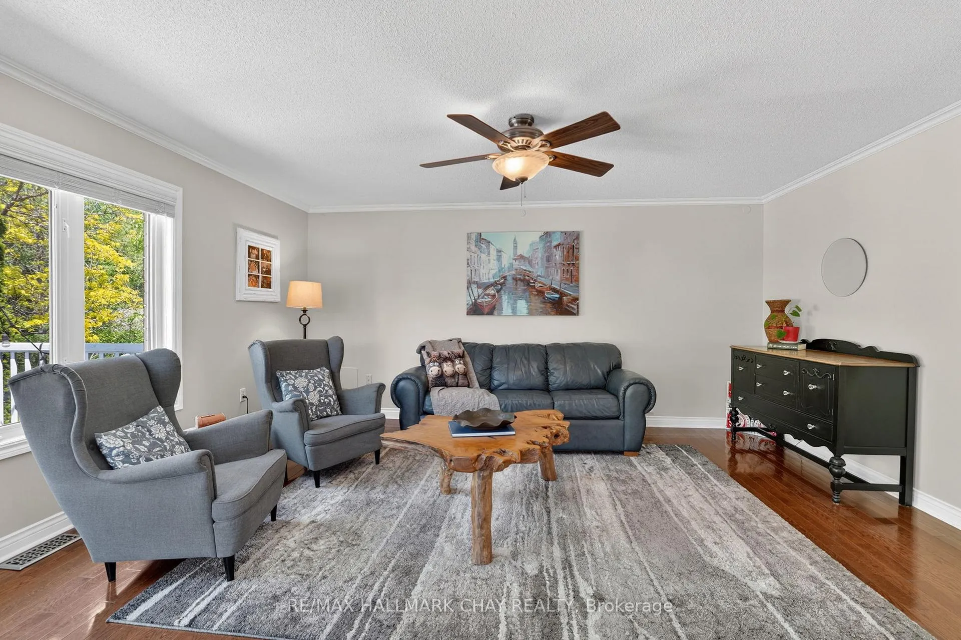 Photo 14 of 55 Burbank Circle, Adjala-Tosorontio, Everett — HOMEH