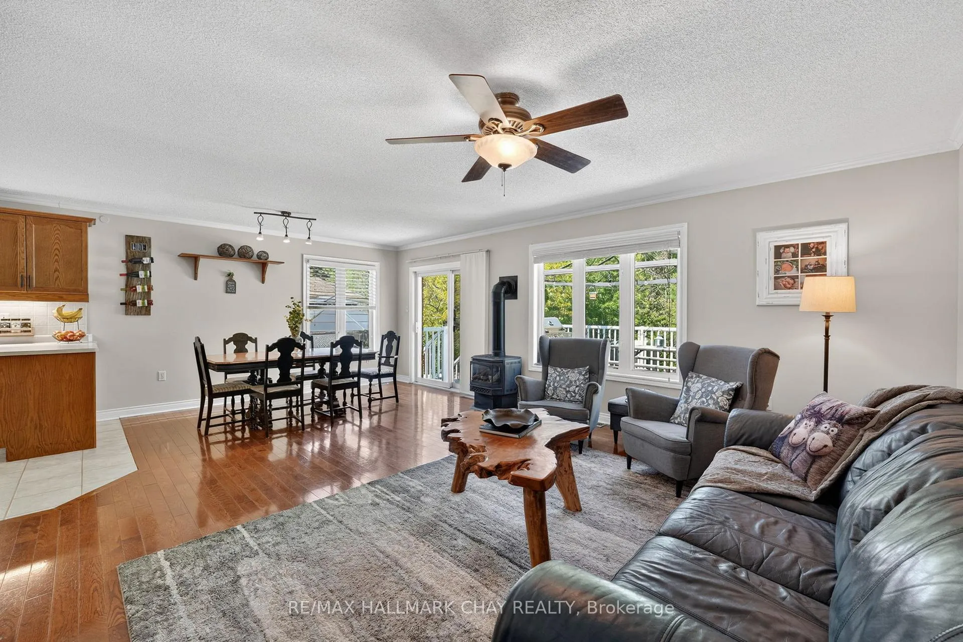Photo 16 of 55 Burbank Circle, Adjala-Tosorontio, Everett — HOMEH