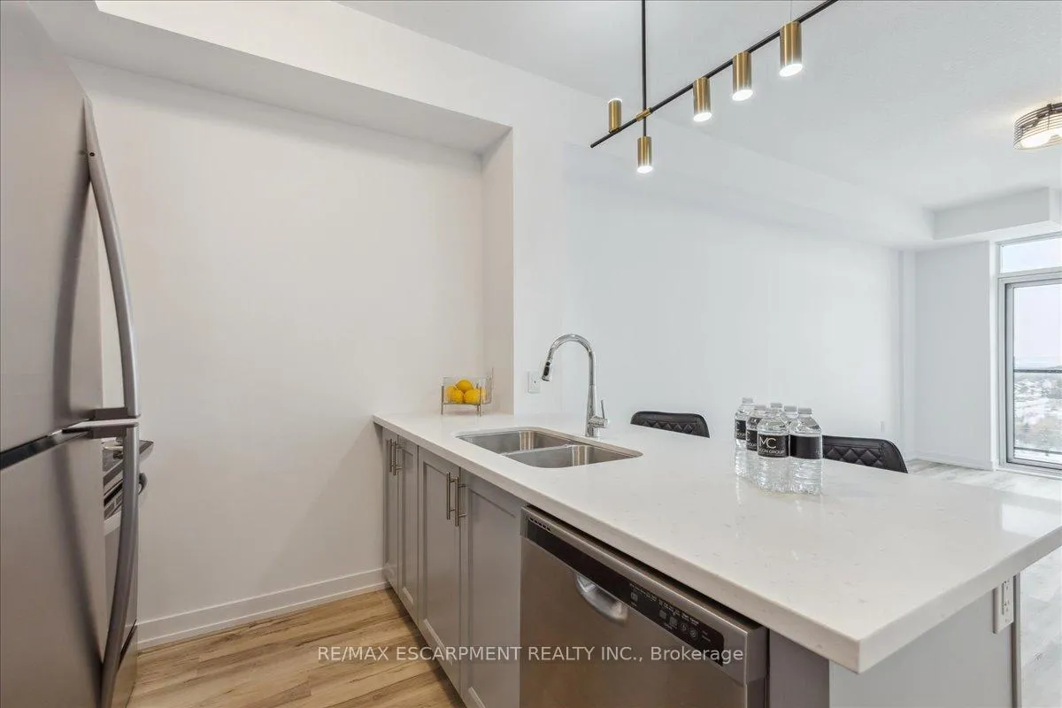 Photo 14 of Unit 1001, 450 Dundas Street E, Hamilton, Waterdown — HOMEH