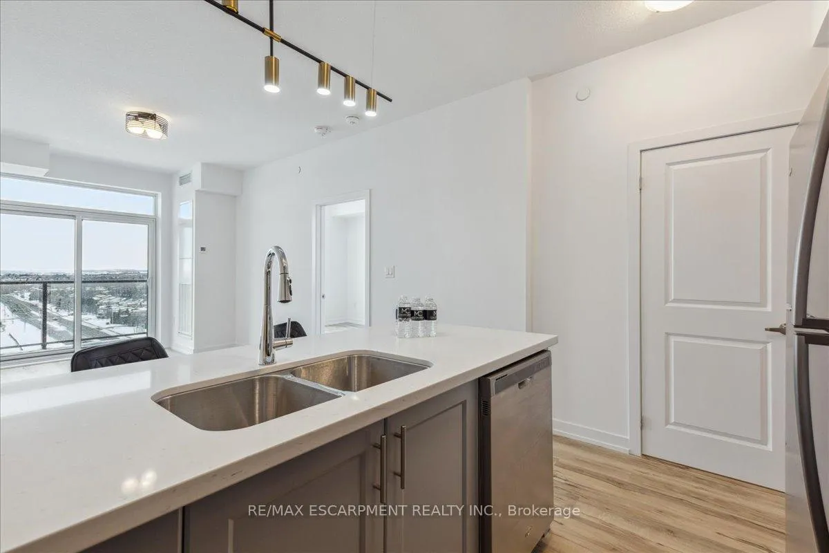 Photo 17 of Unit 1001, 450 Dundas Street E, Hamilton, Waterdown — HOMEH