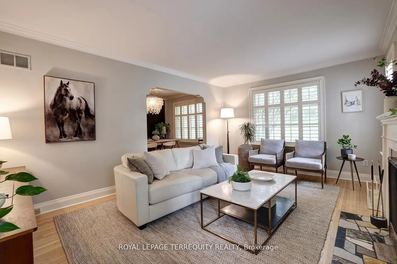 Photo 6 of 20 Elderidge Avenue, Etobicoke, Stonegate-Queensway — HOMEH