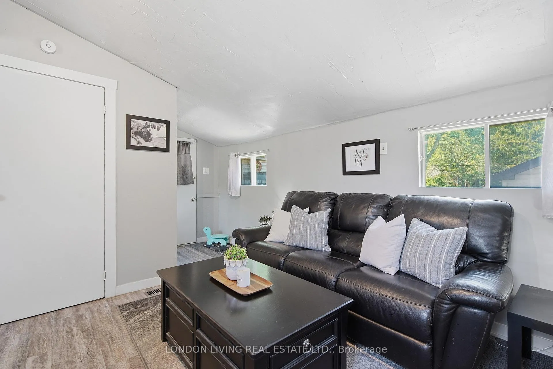 Photo 19 of 1176 Florence Street, London, East M — HOMEH