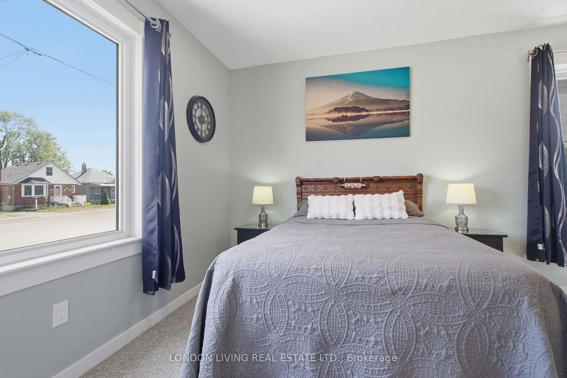 Photo 21 of 1176 Florence Street, London, East M — HOMEH