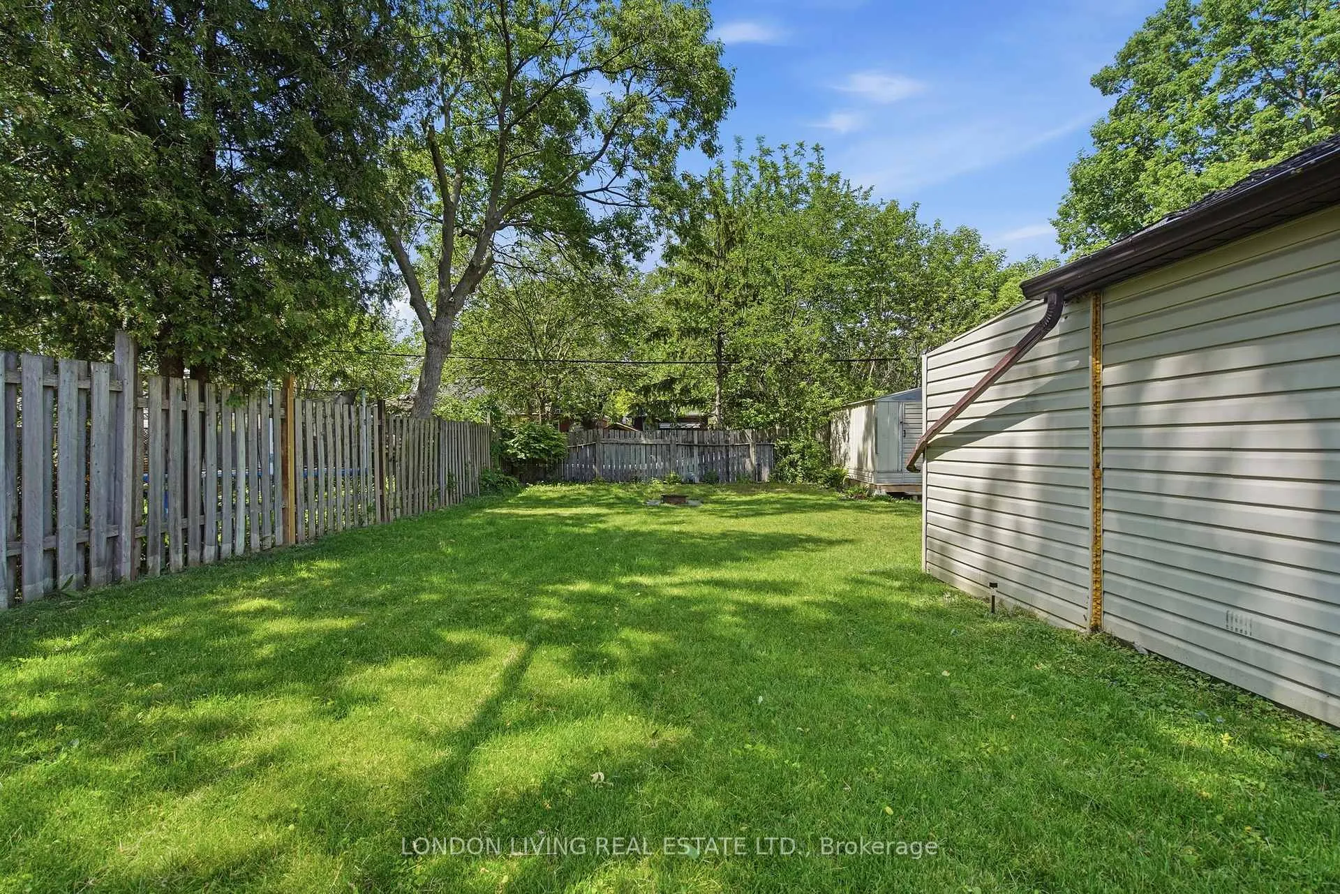 Photo 37 of 1176 Florence Street, London, East M — HOMEH