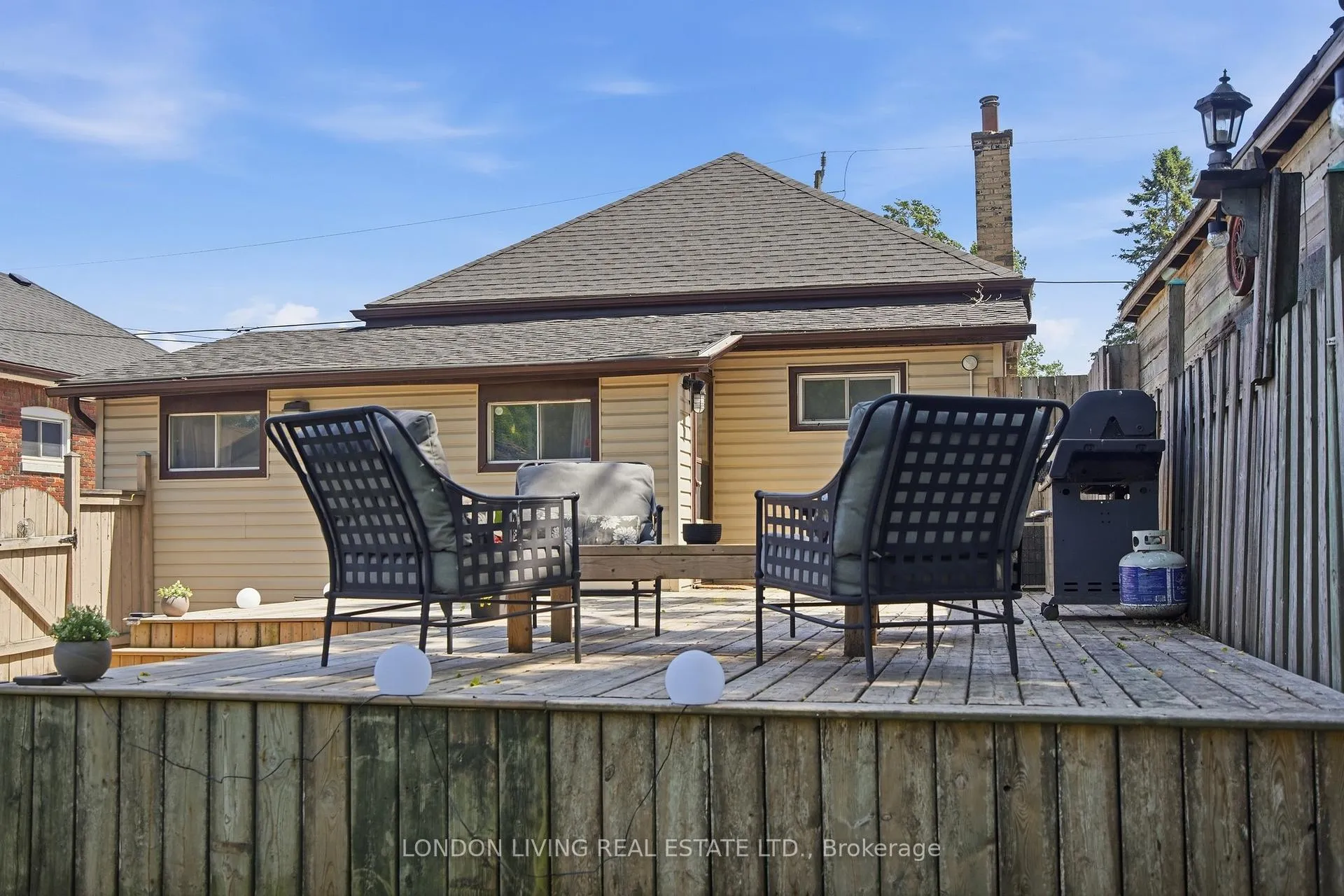 Photo 41 of 1176 Florence Street, London, East M — HOMEH