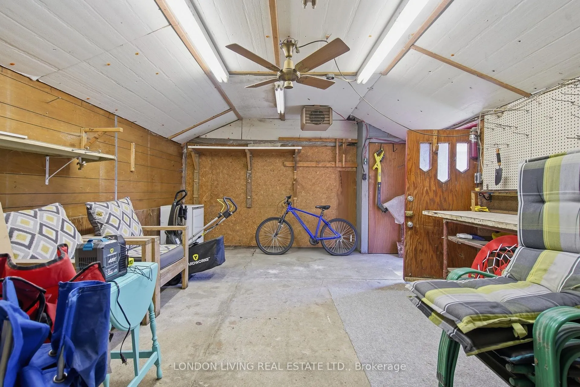 Photo 45 of 1176 Florence Street, London, East M — HOMEH