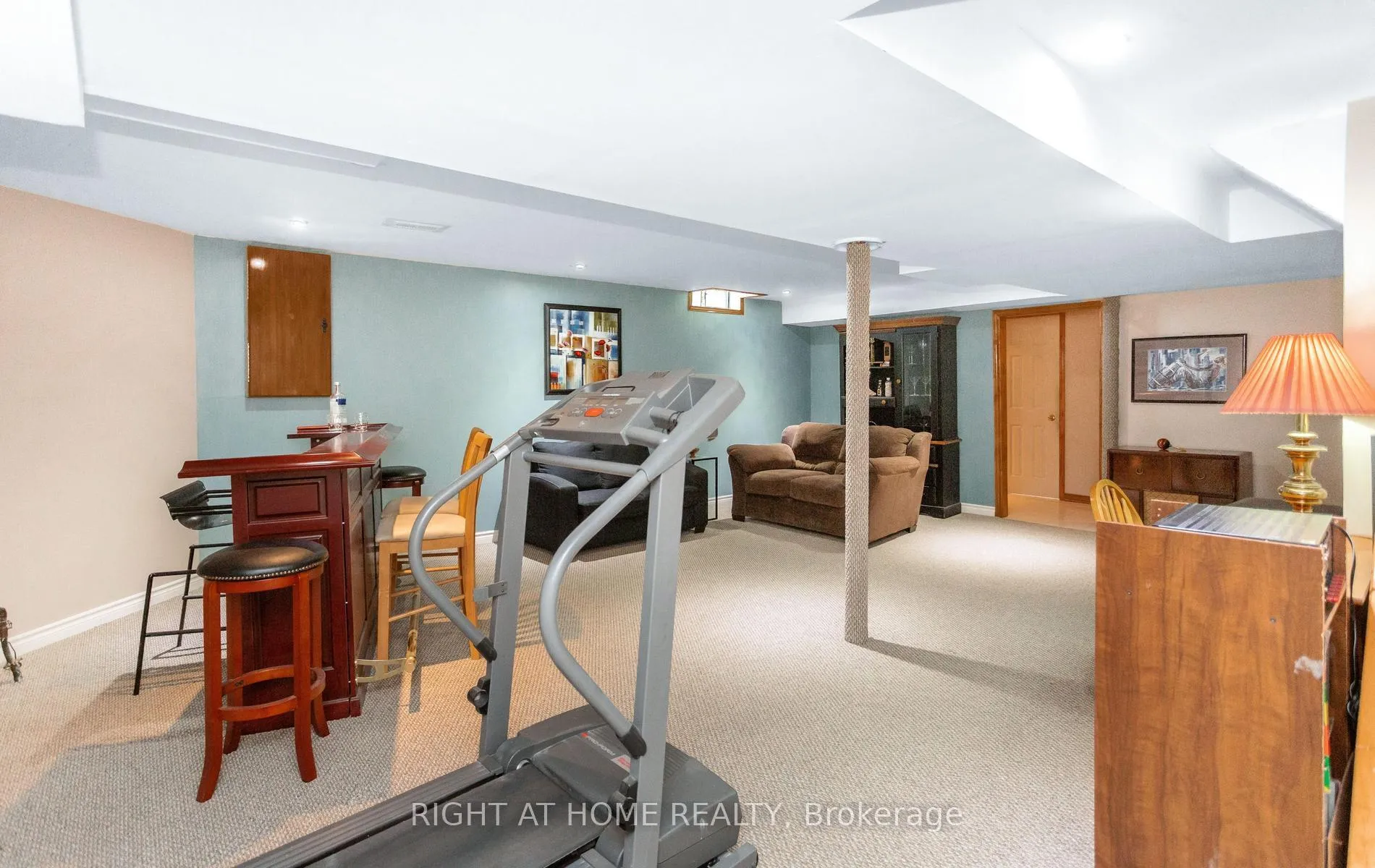 Photo 36 of 138 Atkins Circle, Brampton, Northwood Park — HOMEH