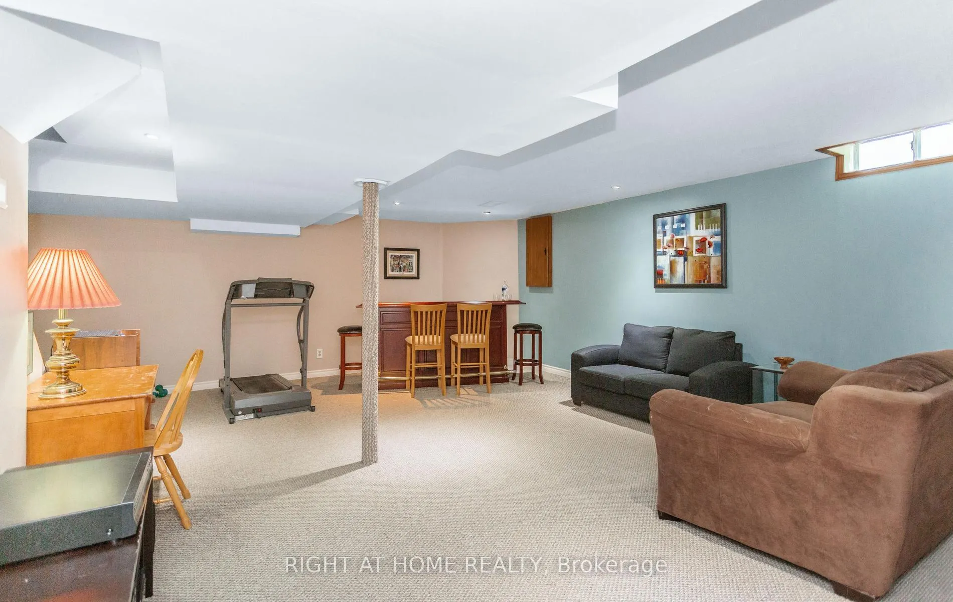 Photo 38 of 138 Atkins Circle, Brampton, Northwood Park — HOMEH