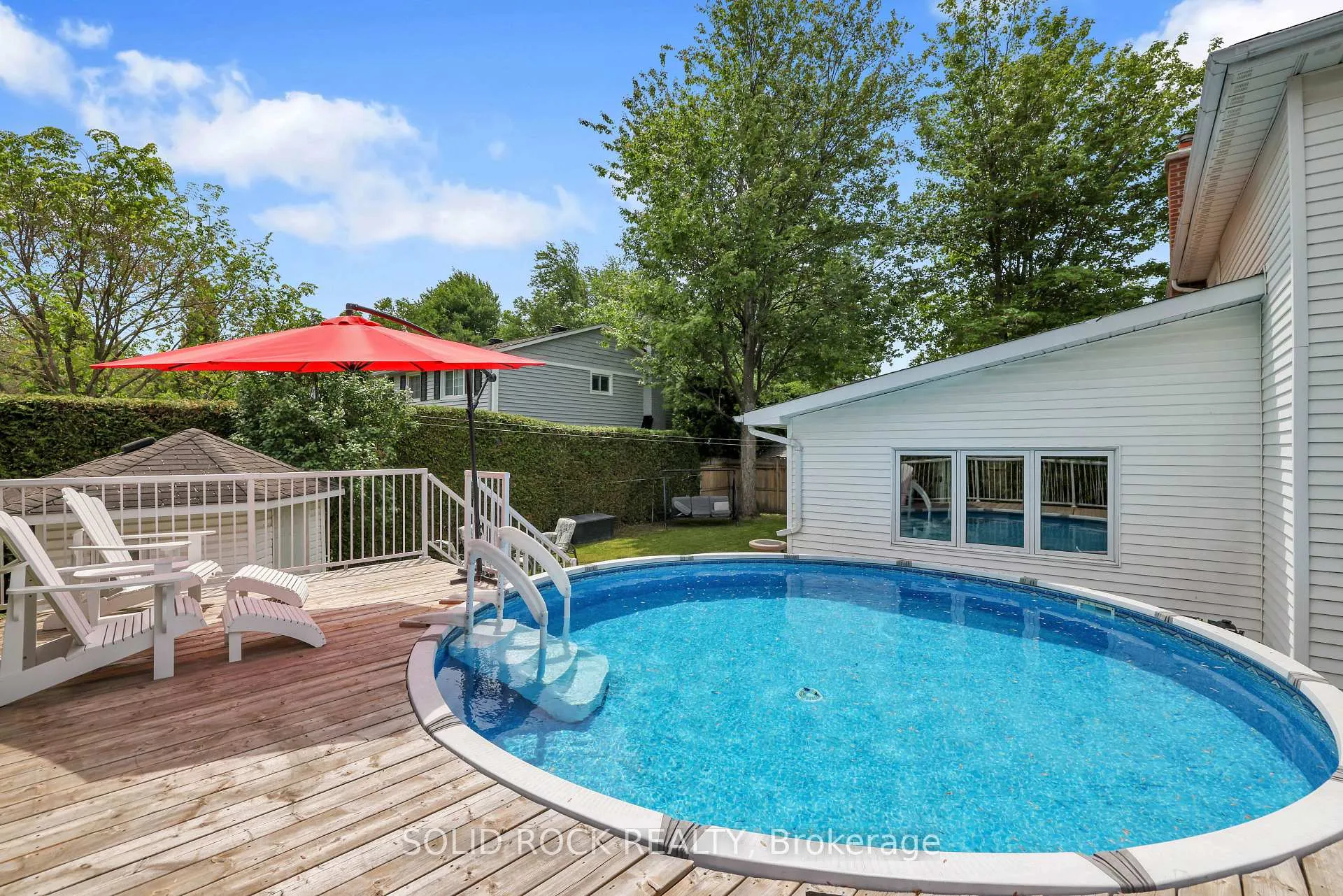 Photo 34 of 10 Highpark Crescent, Ottawa, Blackburn Hamlet — HOMEH