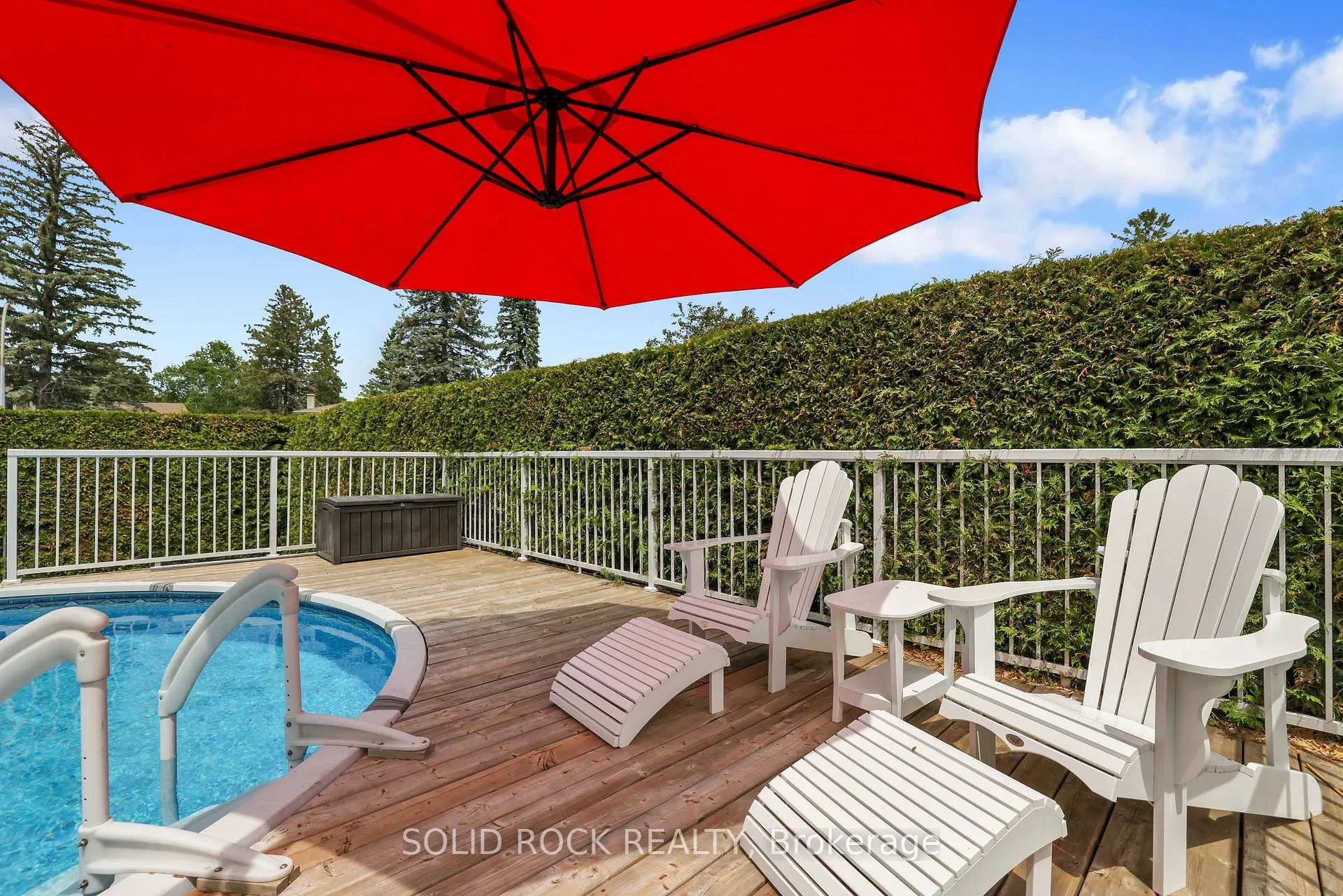 Photo 35 of 10 Highpark Crescent, Ottawa, Blackburn Hamlet — HOMEH