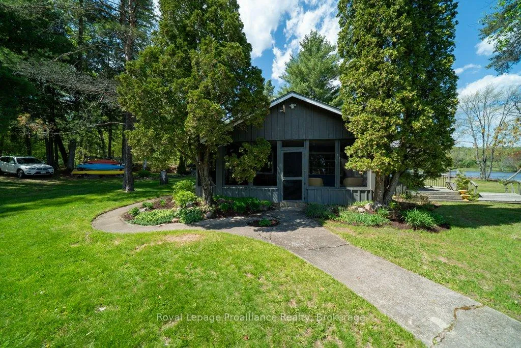 Photo 3 of 17833 Highway 41, Addington Highlands — HOMEH