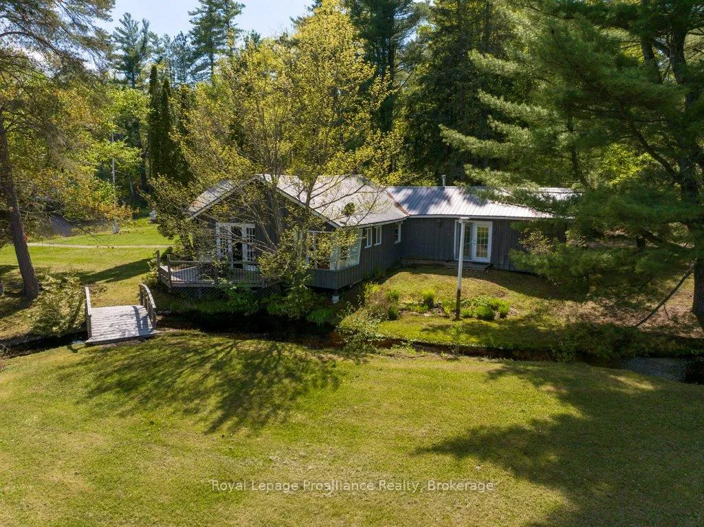 Photo 8 of 17833 Highway 41, Addington Highlands — HOMEH