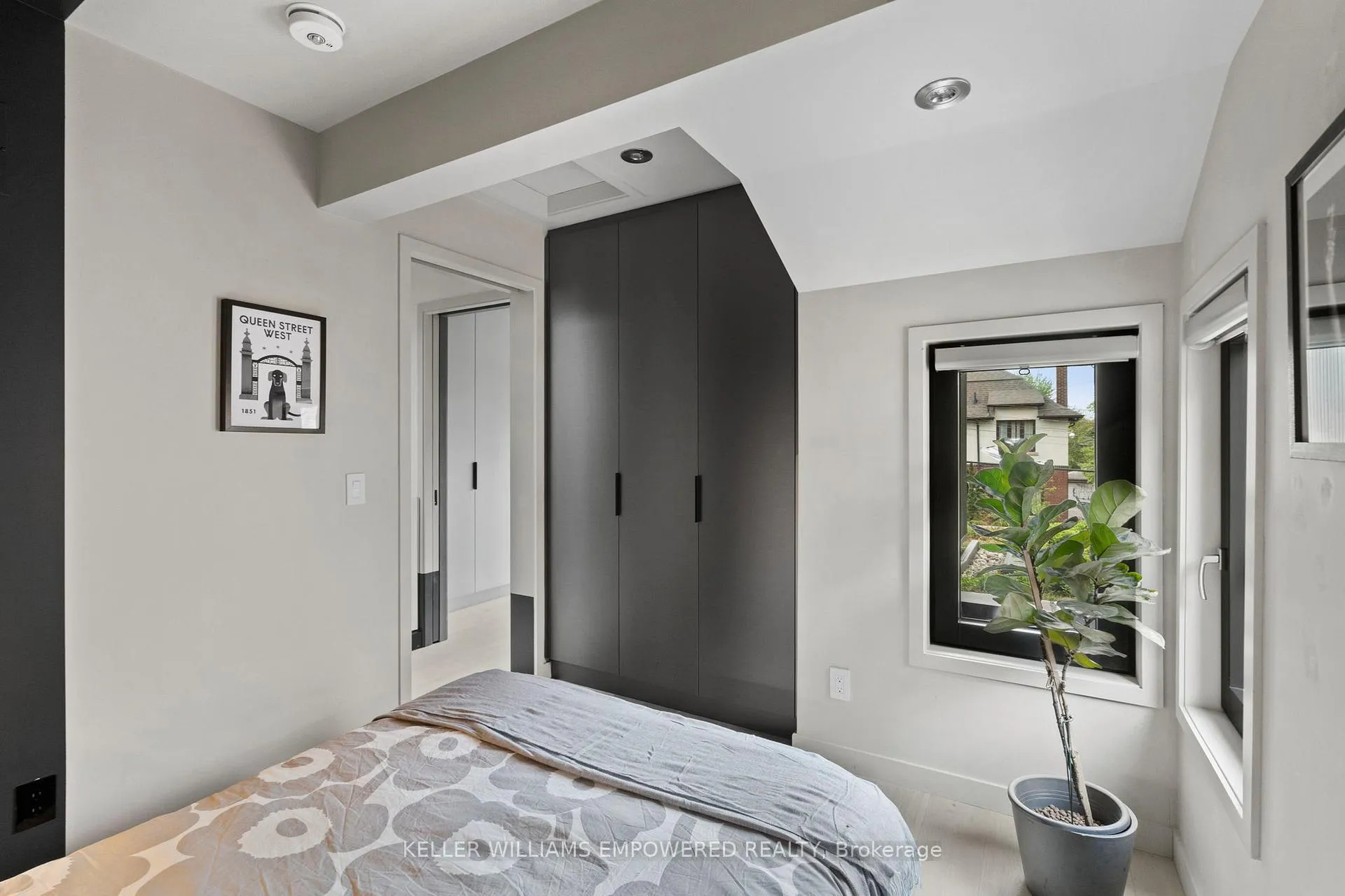 Photo 24 of 134 Geoffrey Street, Toronto, High Park-Swansea — HOMEH