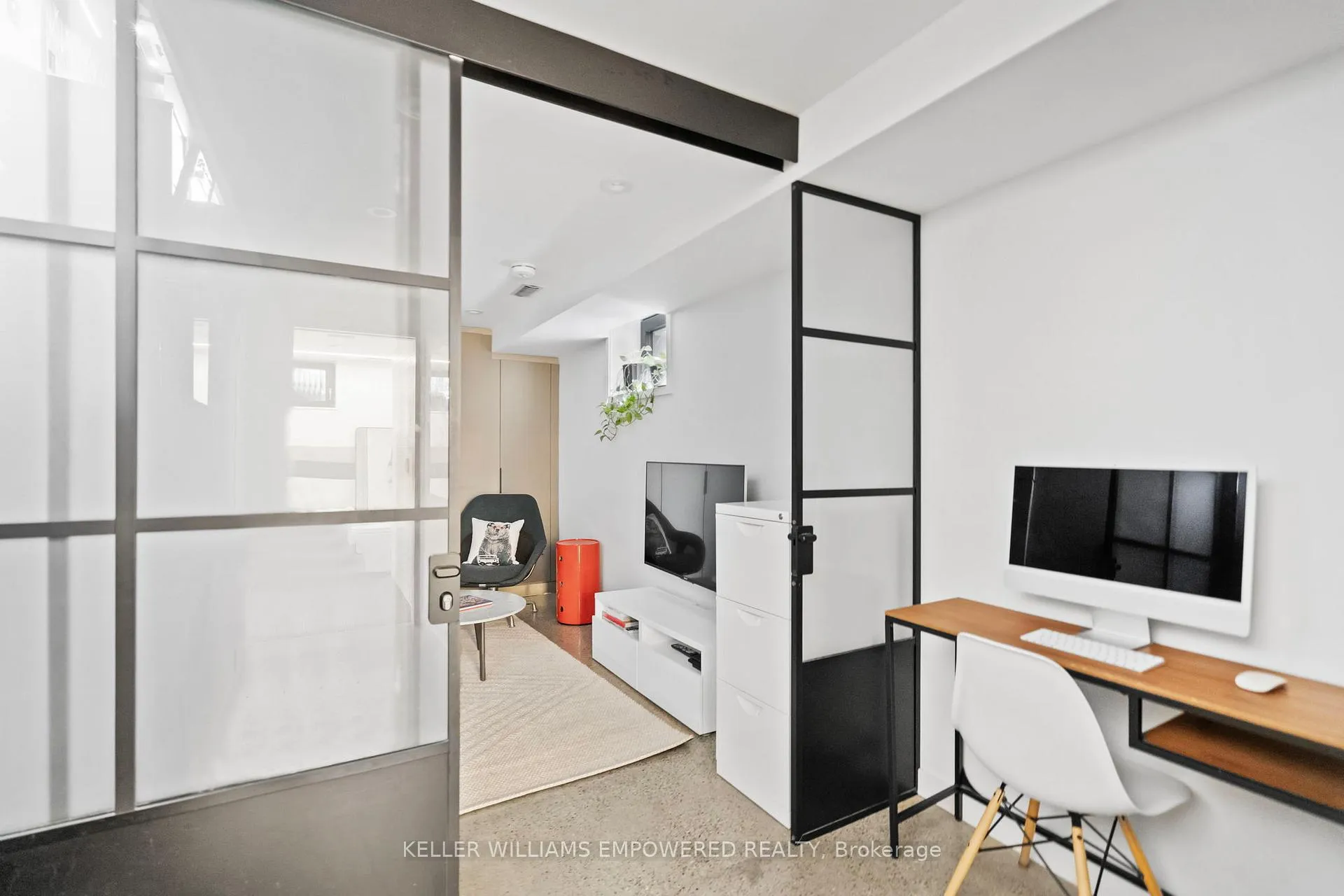 Photo 28 of 134 Geoffrey Street, Toronto, High Park-Swansea — HOMEH
