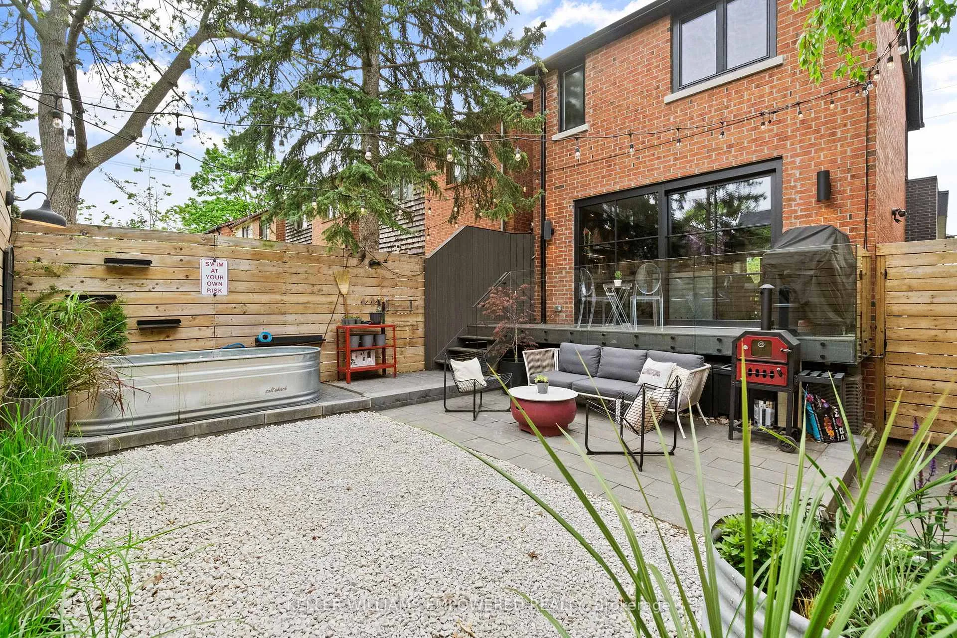 Photo 35 of 134 Geoffrey Street, Toronto, High Park-Swansea — HOMEH