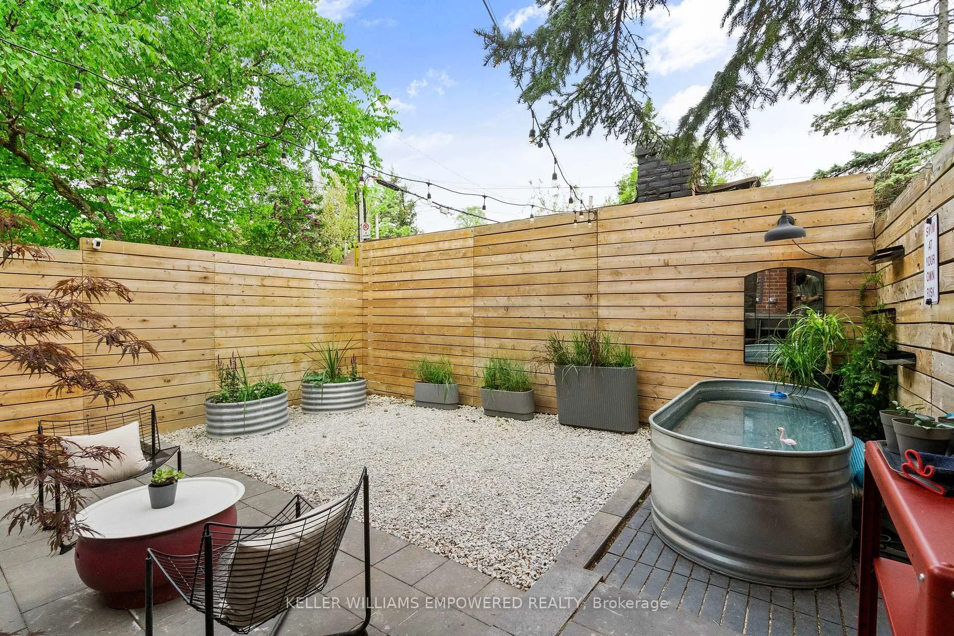 Photo 37 of 134 Geoffrey Street, Toronto, High Park-Swansea — HOMEH