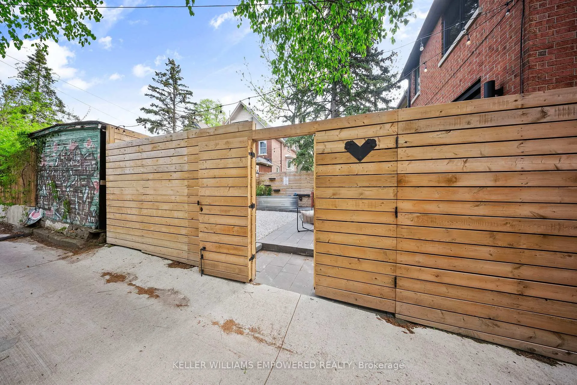 Photo 41 of 134 Geoffrey Street, Toronto, High Park-Swansea — HOMEH