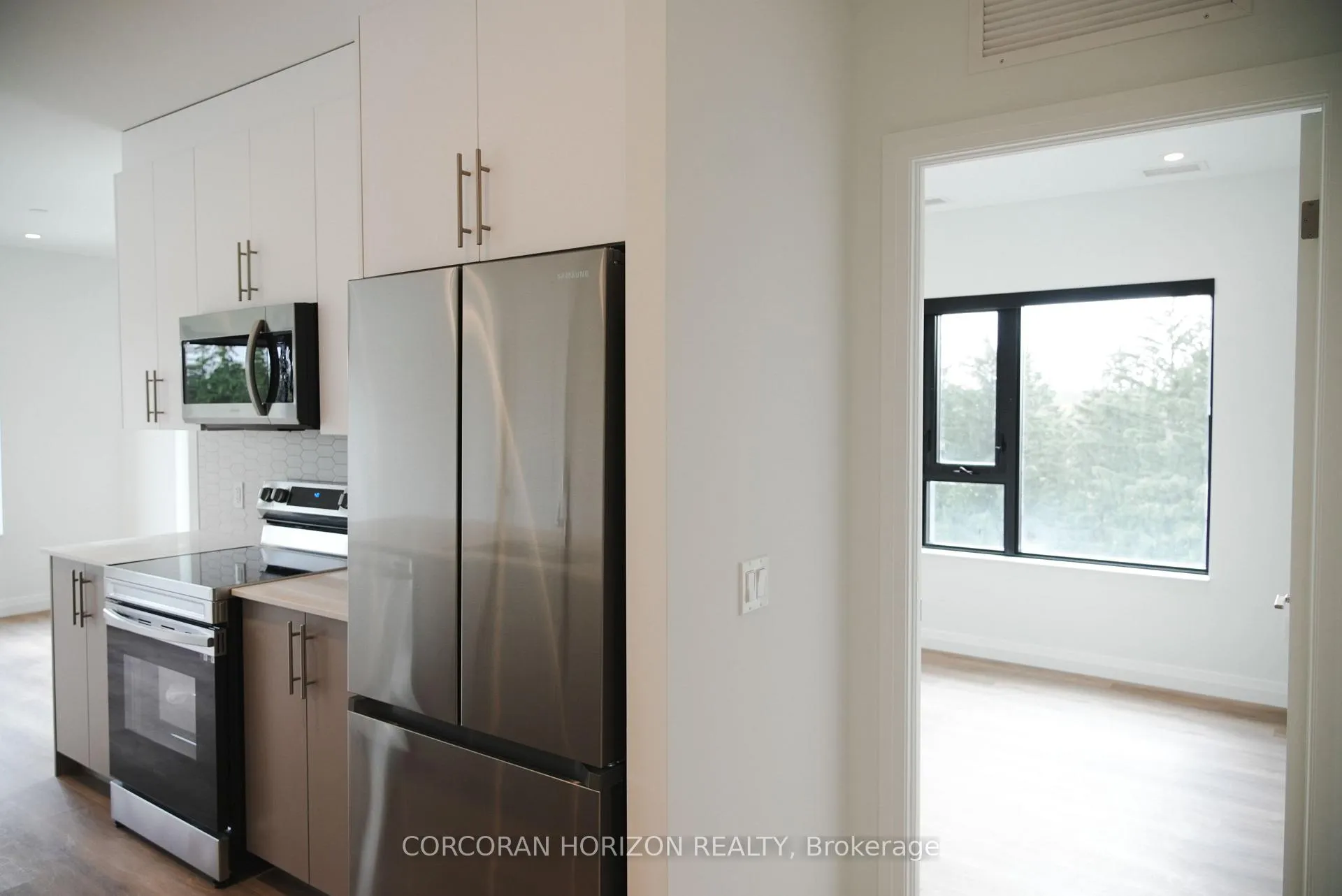 Photo 8 of Unit 701, 525 New Dundee Rd, Kitchener — HOMEH