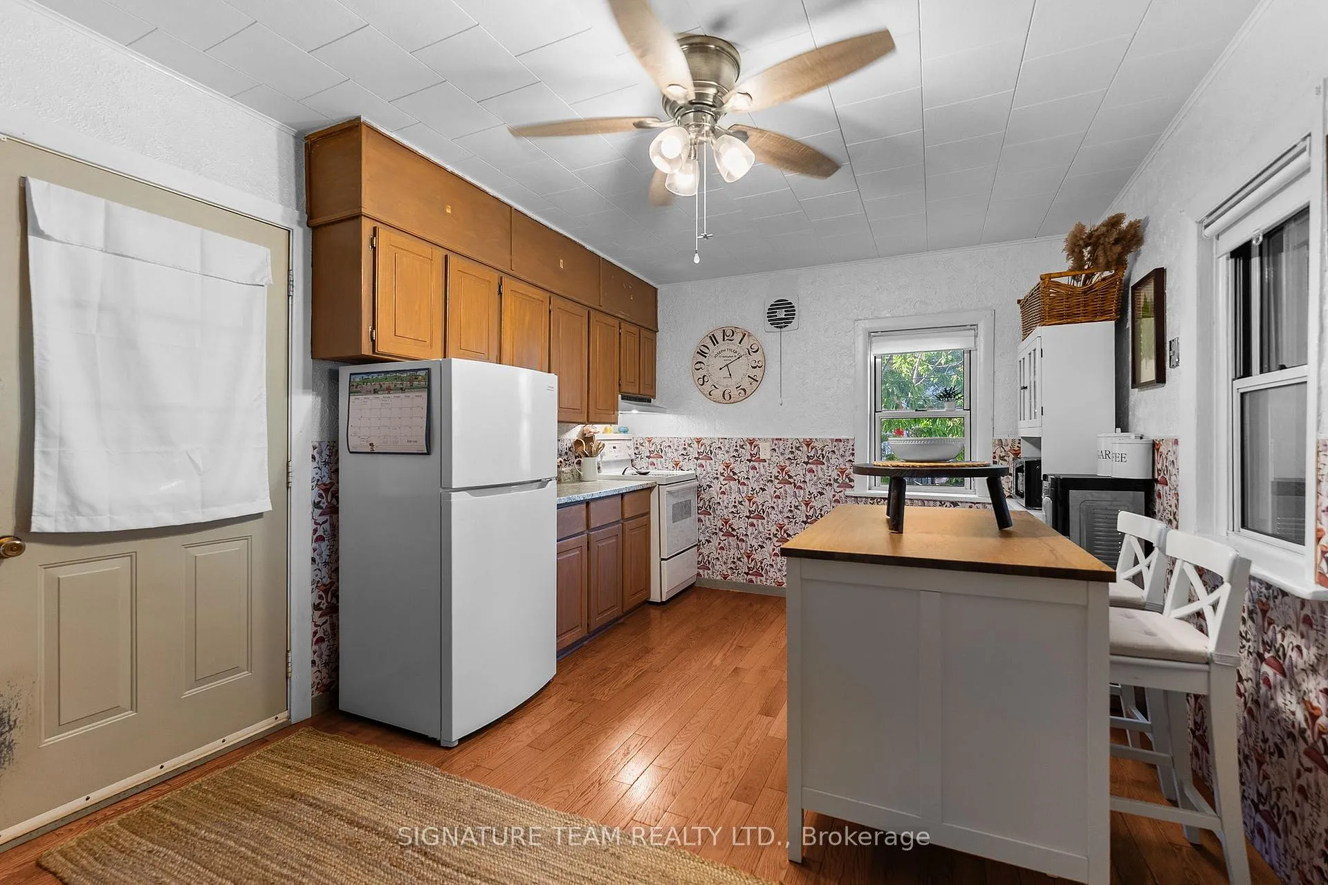 Photo 10 of 520 Centre Street, Pembroke — HOMEH