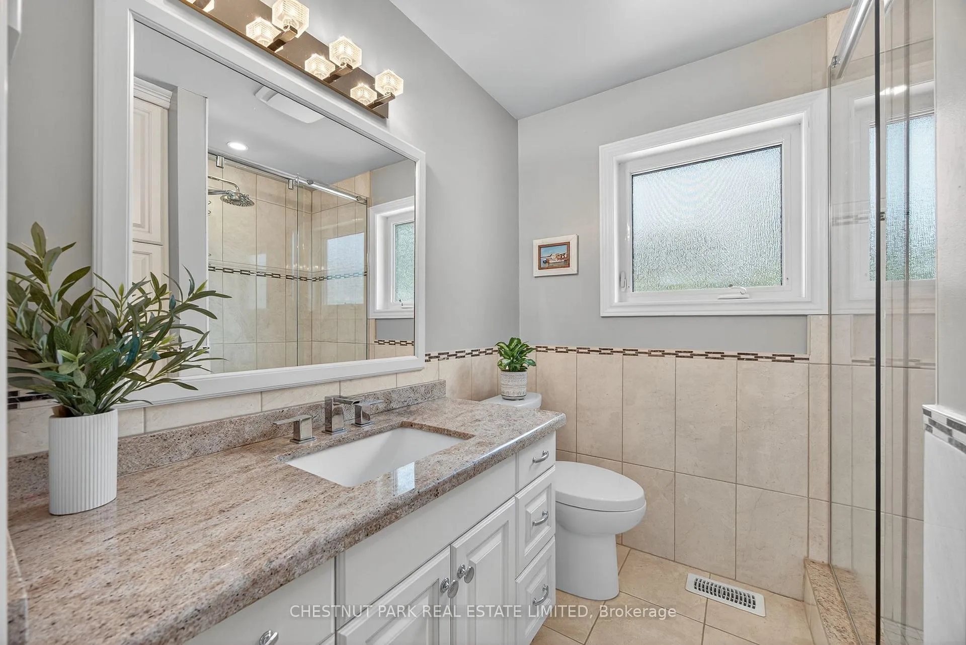 Photo 18 of 311 Pine Drive, Barrie, Bayshore — HOMEH