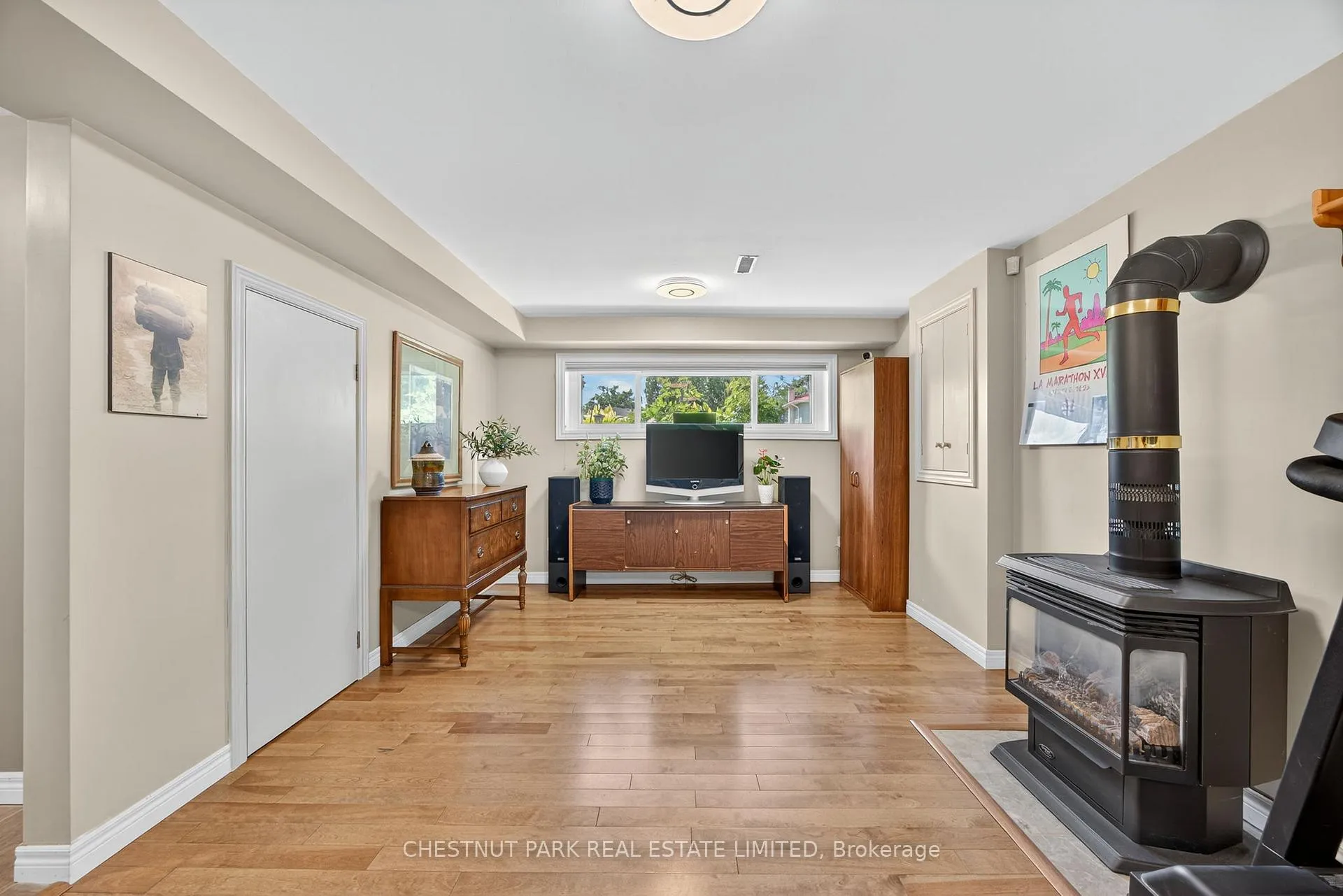 Photo 28 of 311 Pine Drive, Barrie, Bayshore — HOMEH