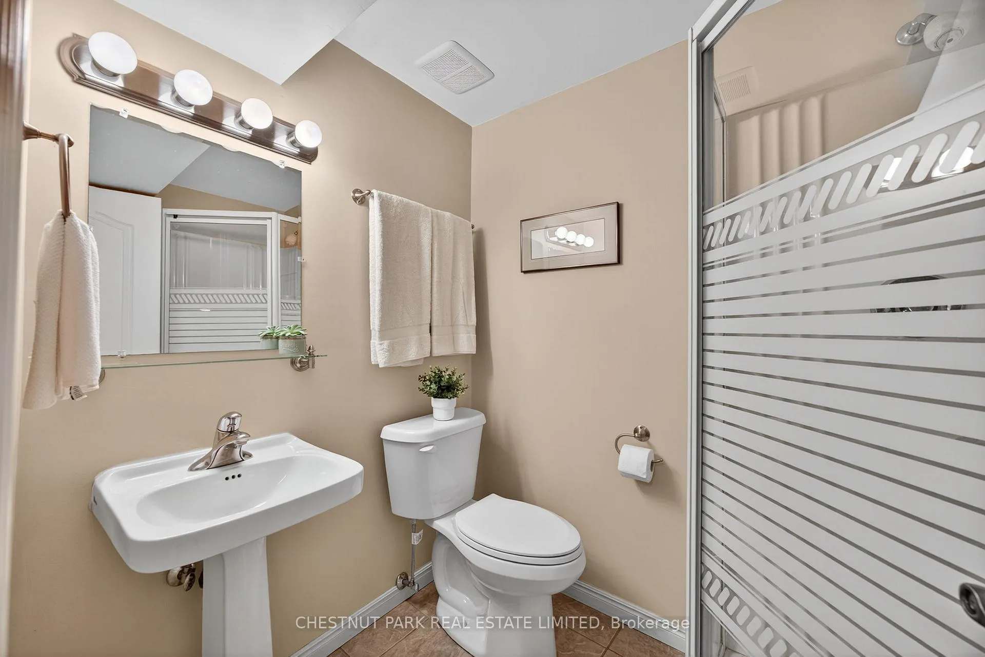 Photo 31 of 311 Pine Drive, Barrie, Bayshore — HOMEH