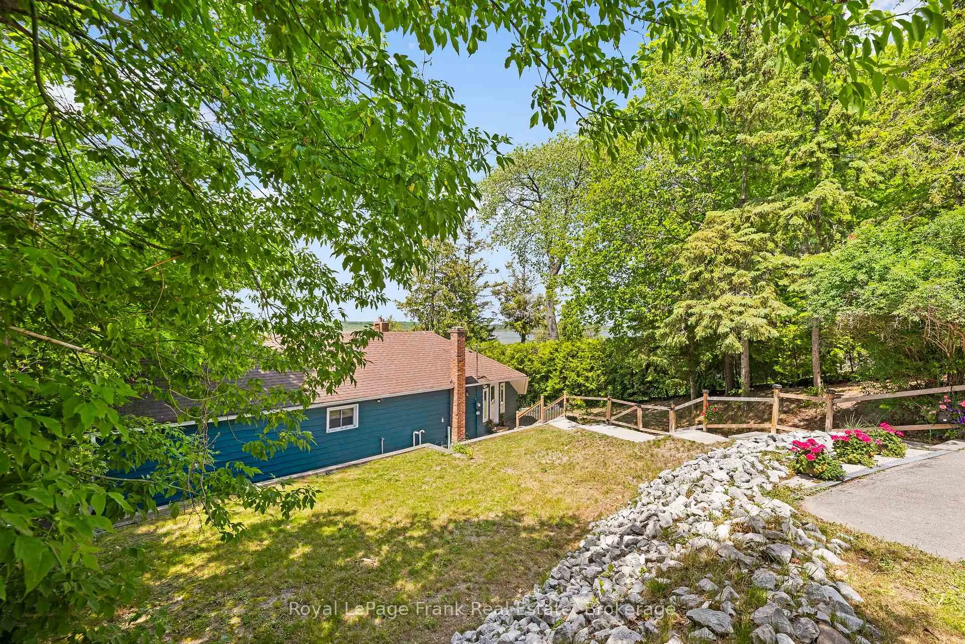 Photo 6 of 24 Pettet Drive, Scugog, Rural Scugog — HOMEH