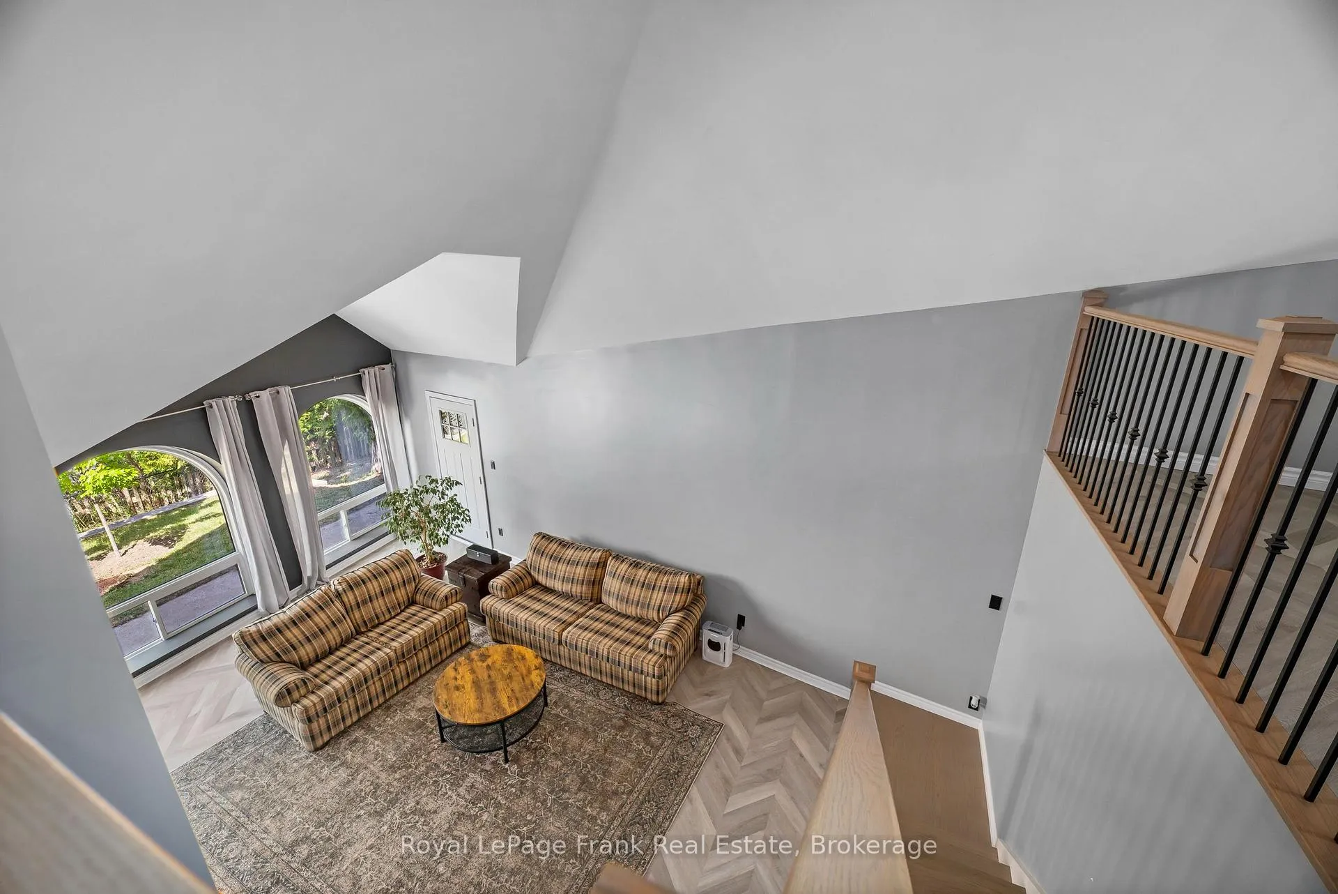 Photo 23 of 24 Pettet Drive, Scugog, Rural Scugog — HOMEH
