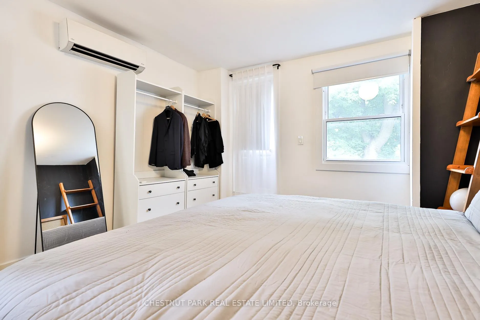 Photo 17 of 119 Craven Road, Toronto, Greenwood-Coxwell — HOMEH