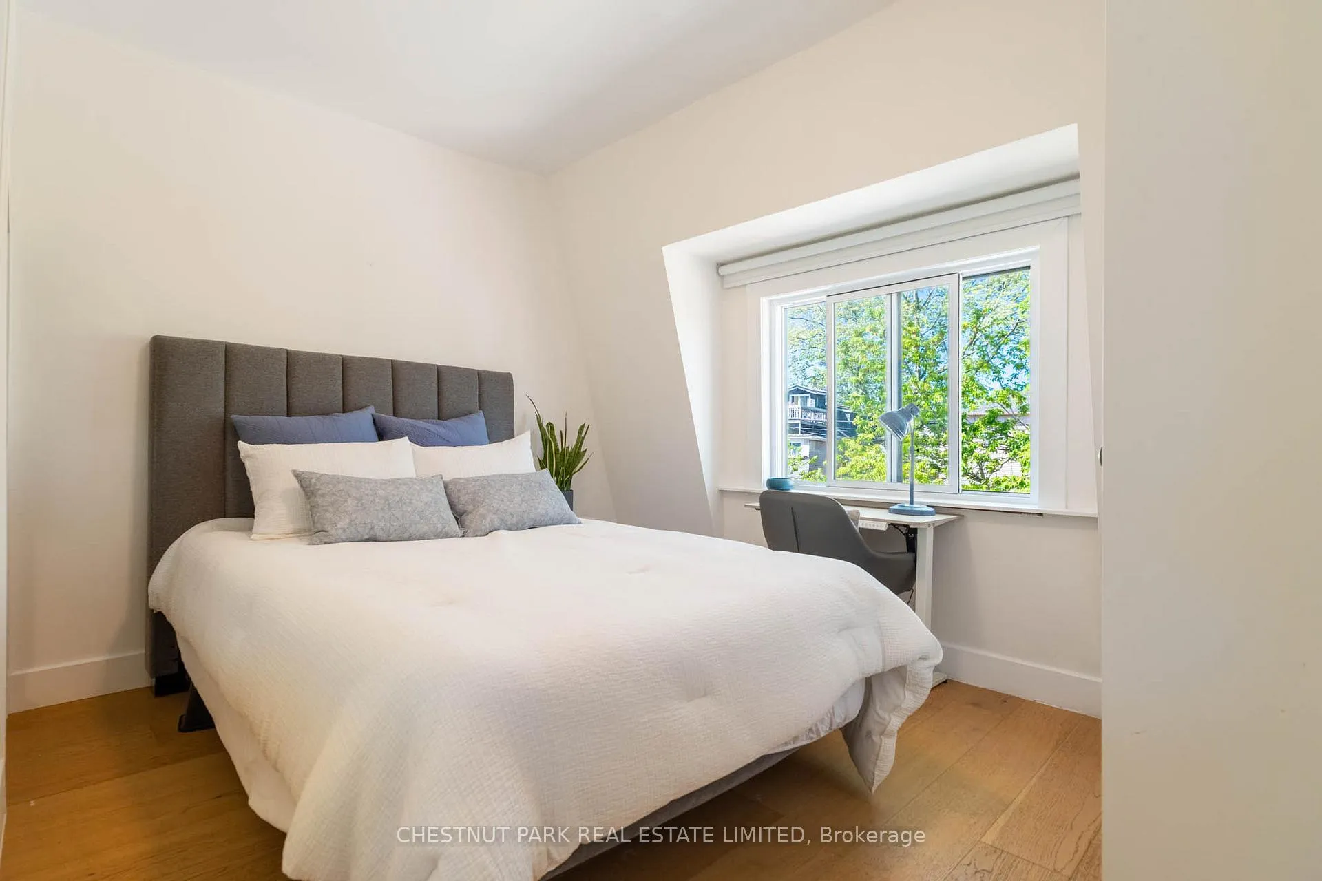 Photo 22 of 119 Craven Road, Toronto, Greenwood-Coxwell — HOMEH
