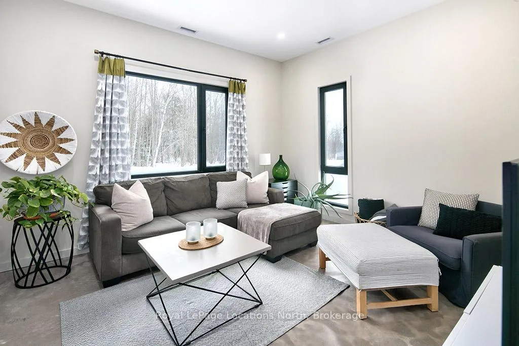 Photo 18 of 58165 12th Line, Meaford — HOMEH