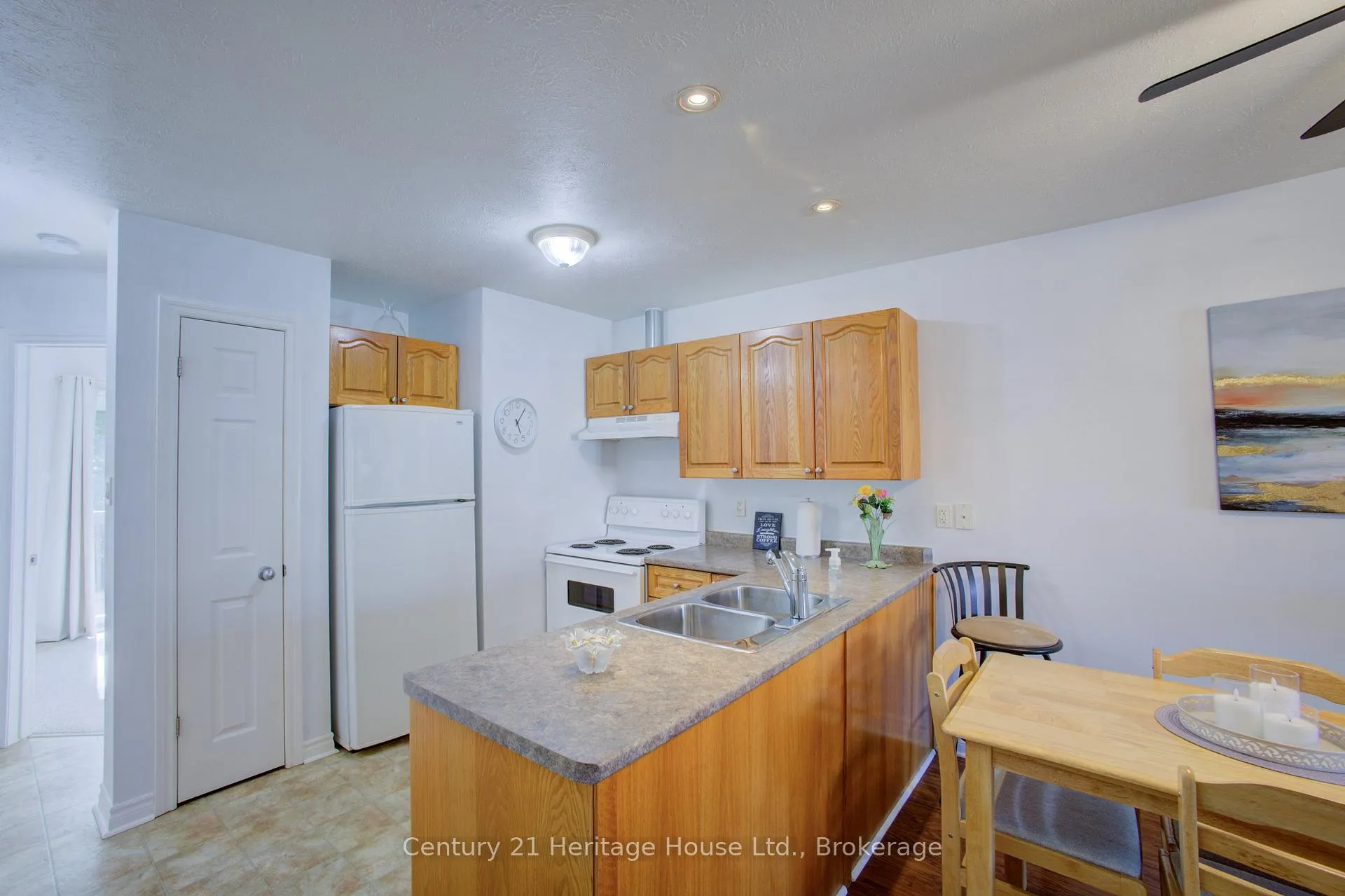 Photo 13 of Unit 2, 302 Park Street W, West Grey — HOMEH