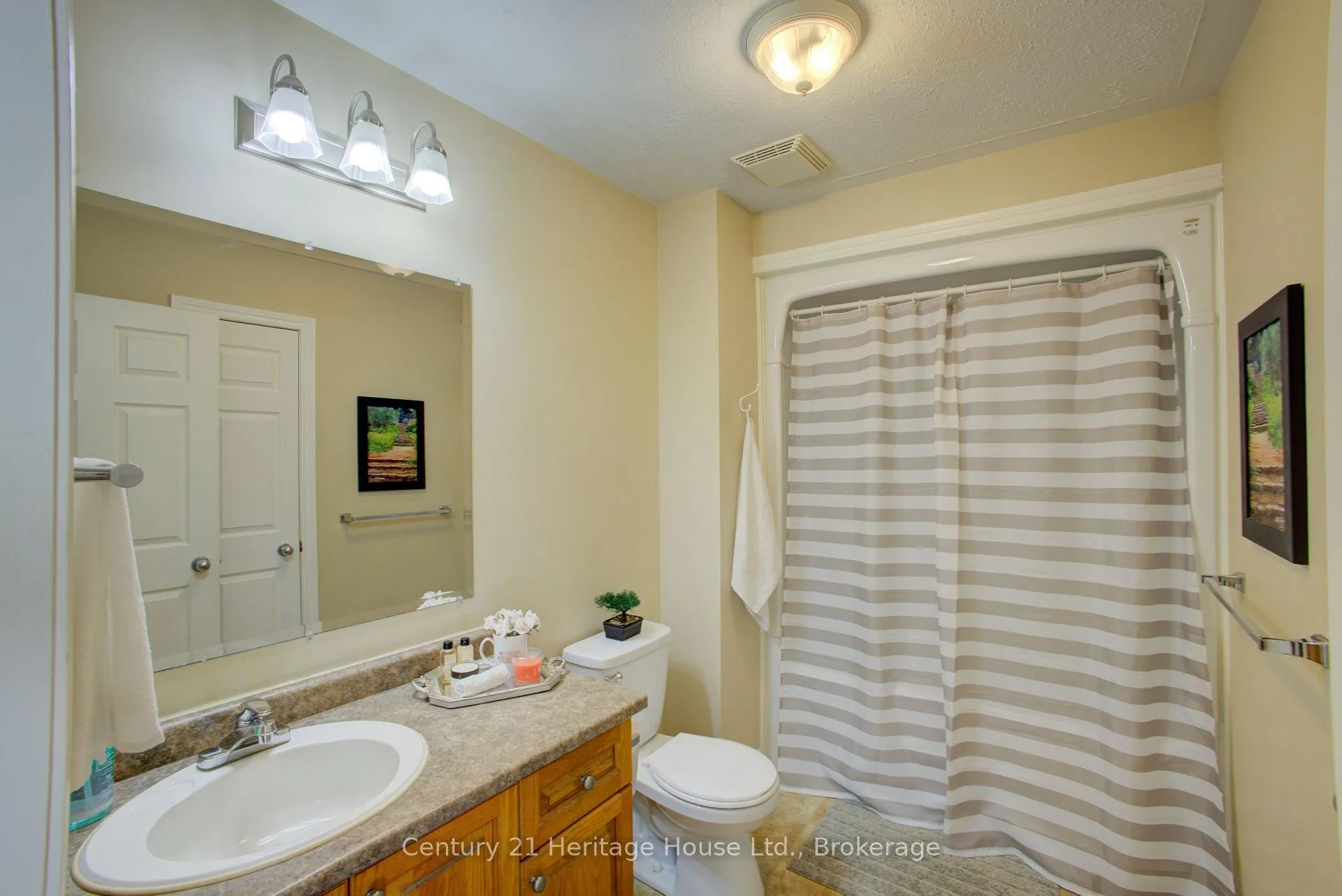 Photo 17 of Unit 2, 302 Park Street W, West Grey — HOMEH