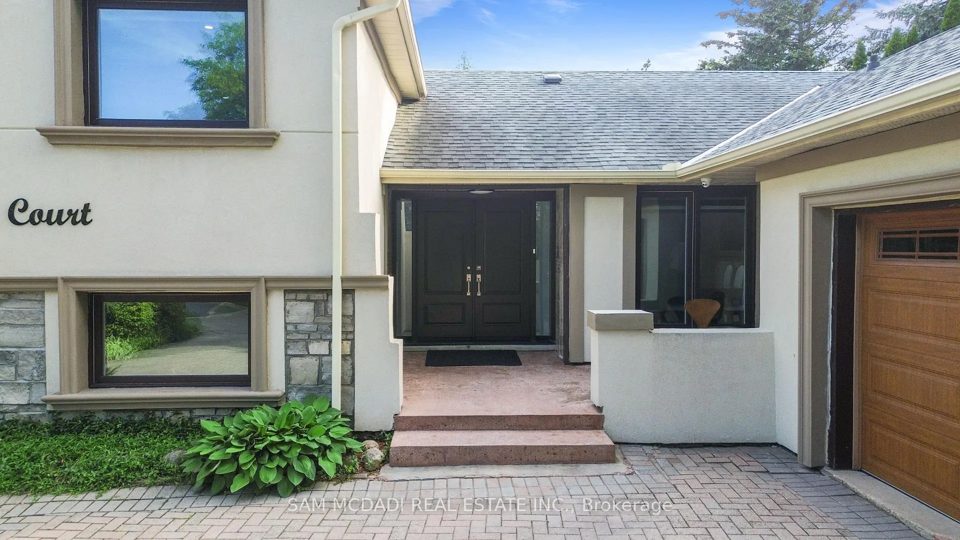 Photo 3 of 6 Chesham Court, Brampton, Snelgrove — HOMEH