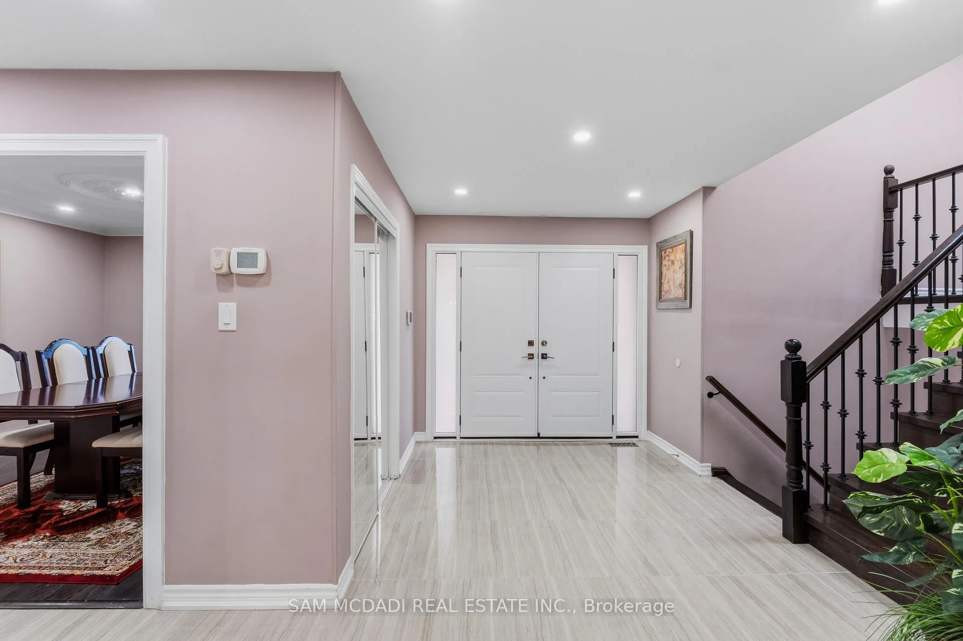 Photo 4 of 6 Chesham Court, Brampton, Snelgrove — HOMEH