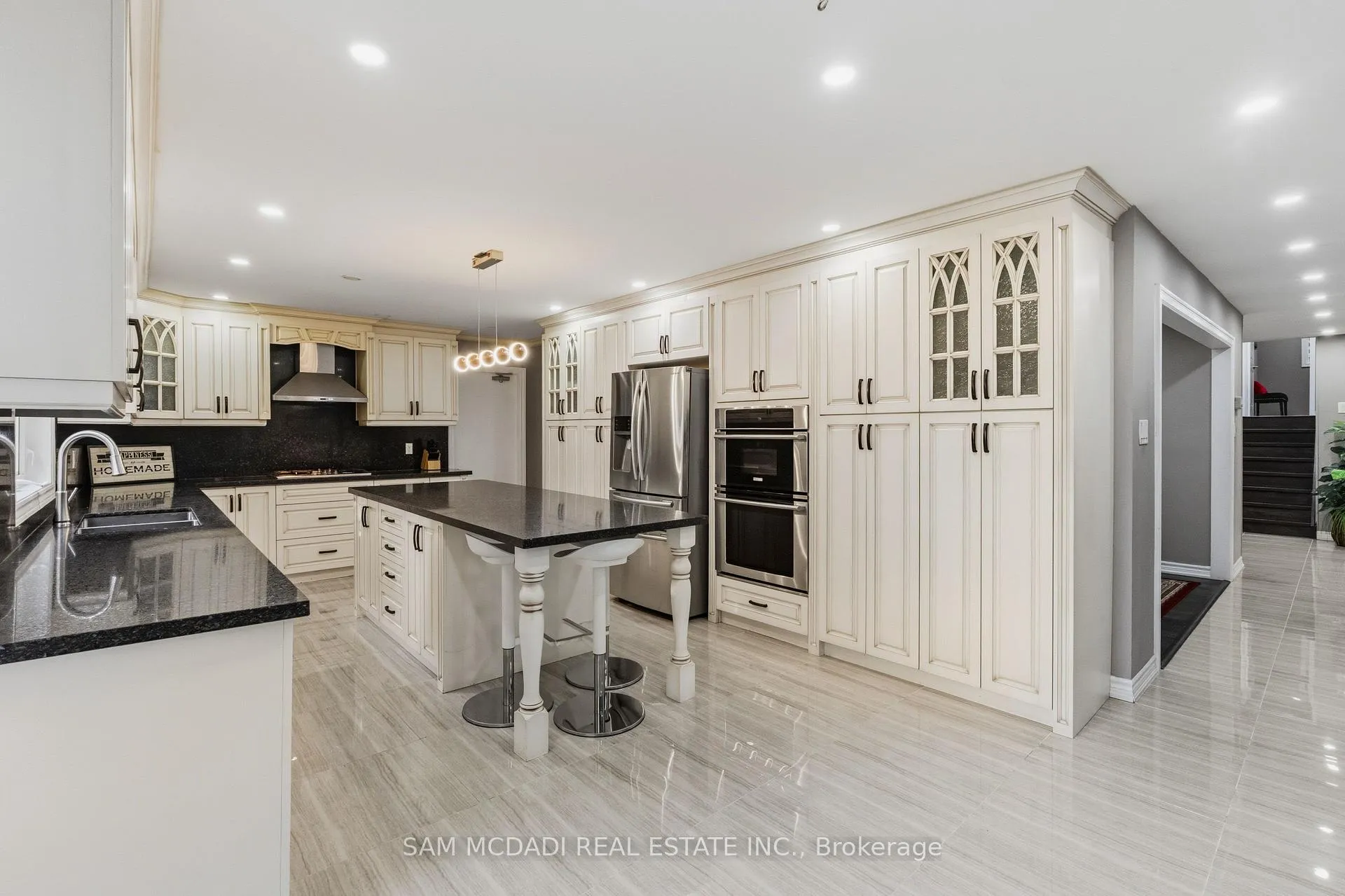 Photo 10 of 6 Chesham Court, Brampton, Snelgrove — HOMEH